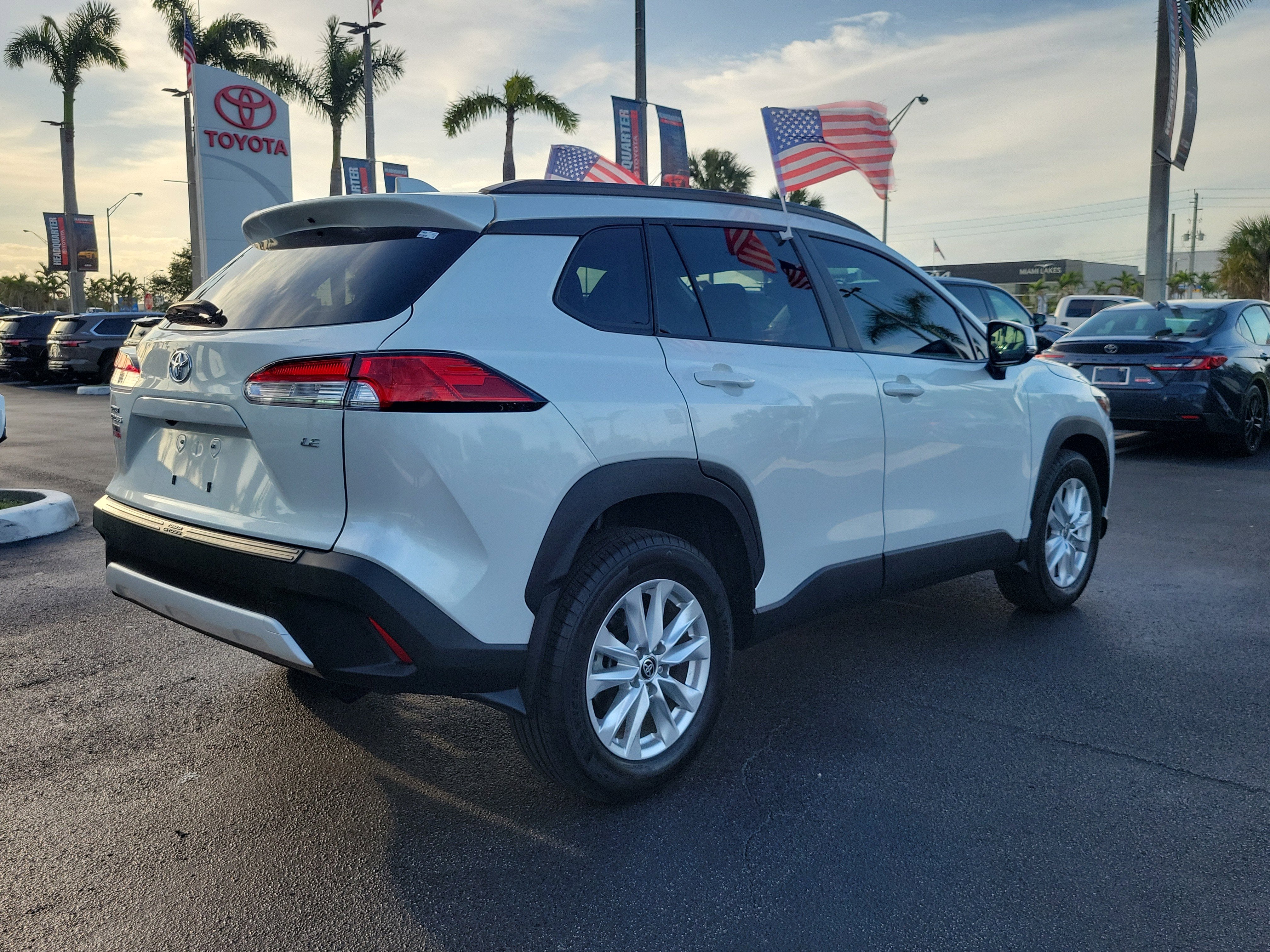 2024 Toyota Corolla Cross LE