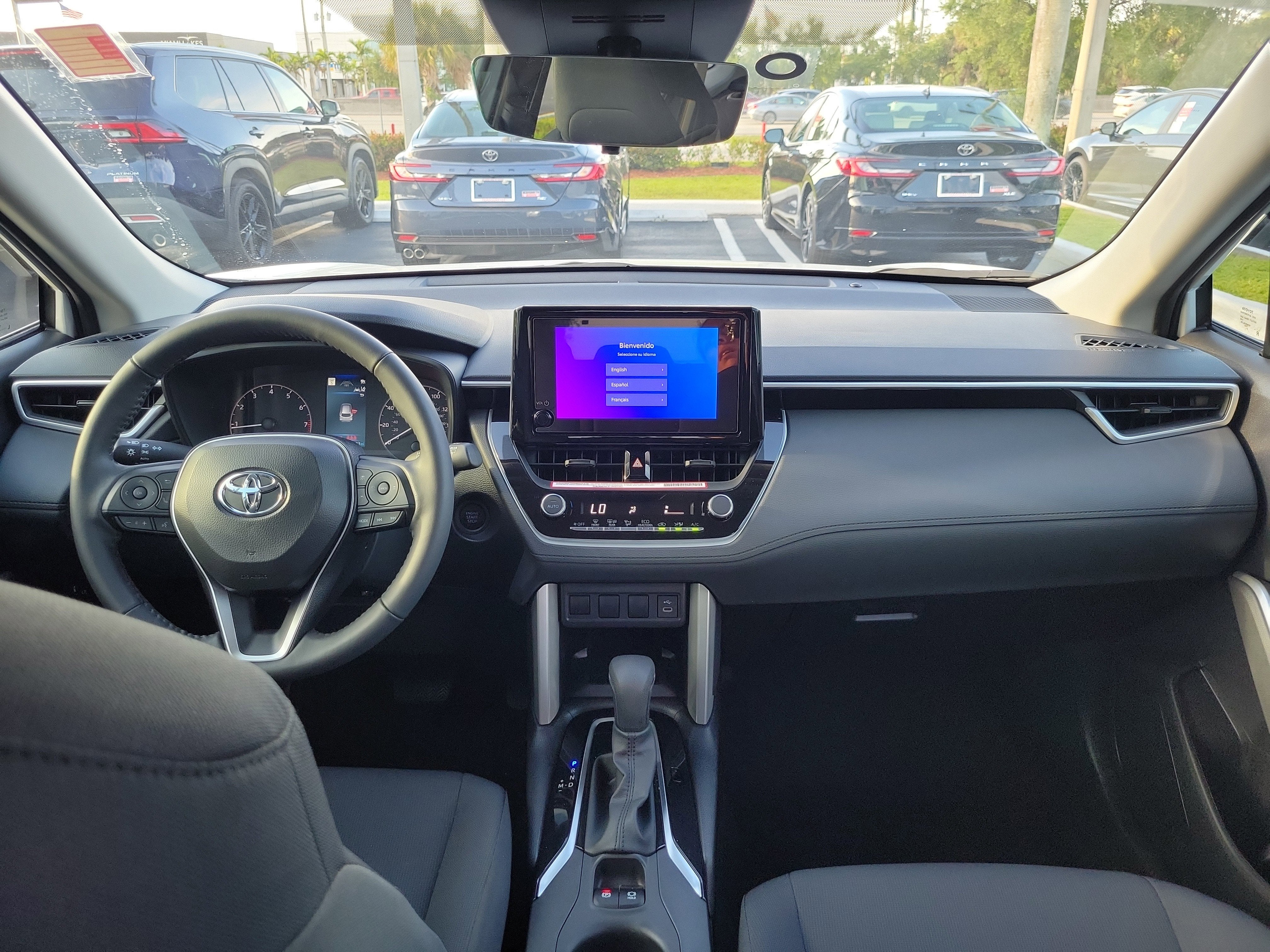 2024 Toyota Corolla Cross LE