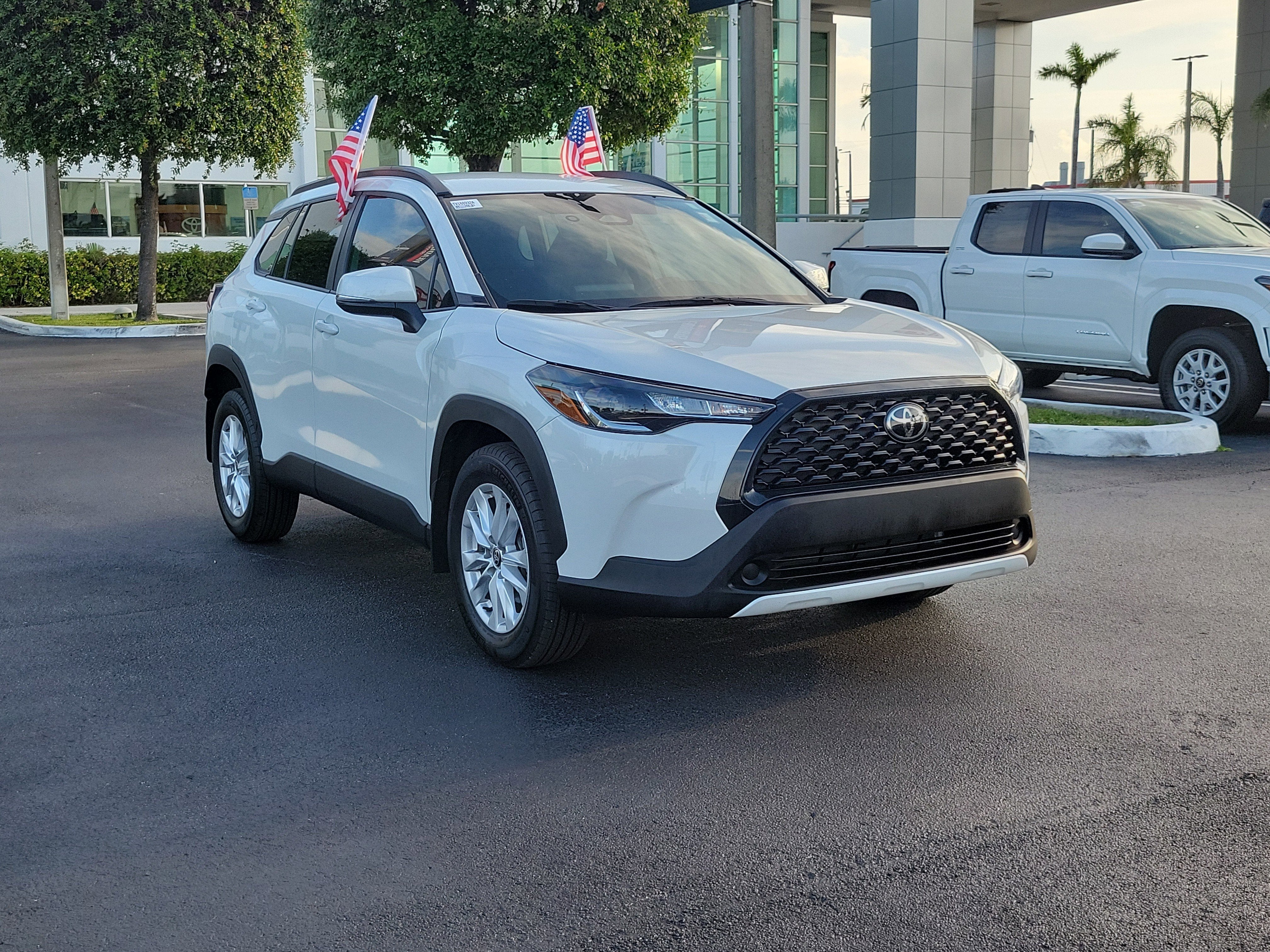 2024 Toyota Corolla Cross LE