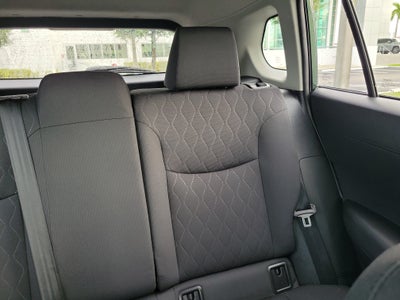 2025 Toyota Corolla Cross LE