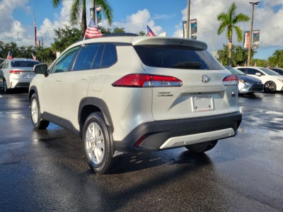 2024 Toyota Corolla Cross LE