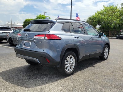 2024 Toyota Corolla Cross LE