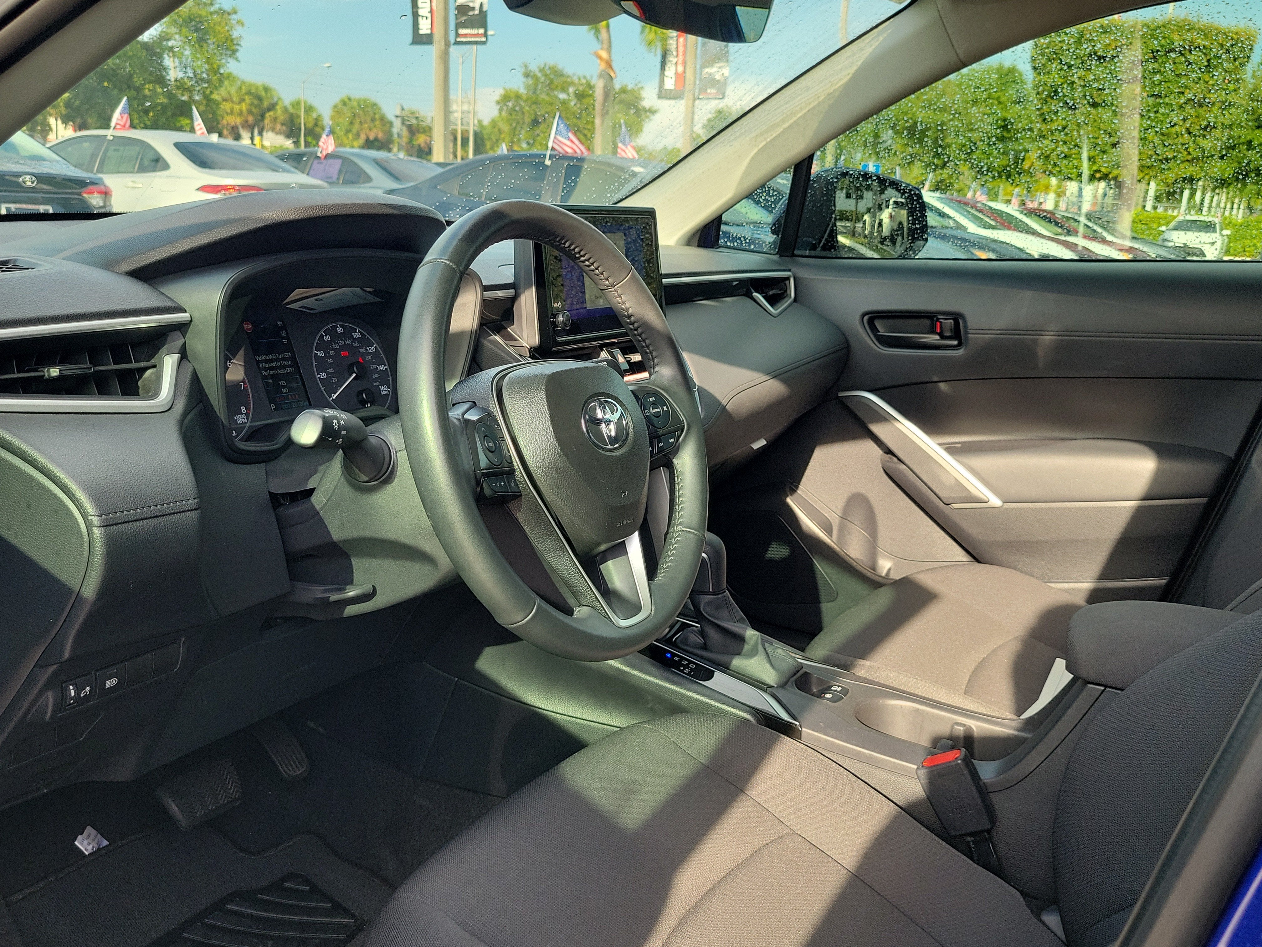 2024 Toyota Corolla Cross LE