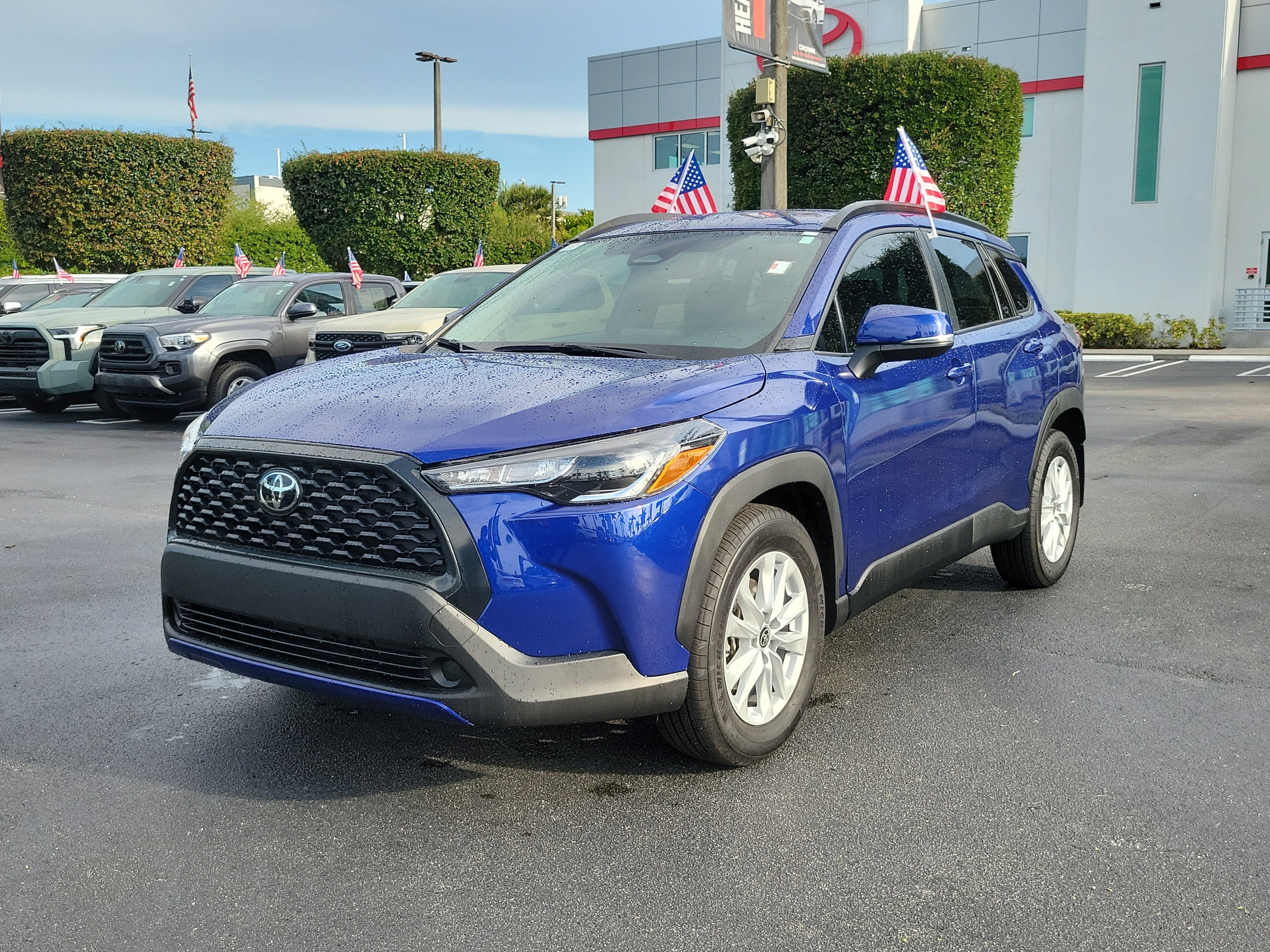 2024 Toyota Corolla Cross LE