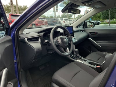 2025 Toyota Corolla Cross LE