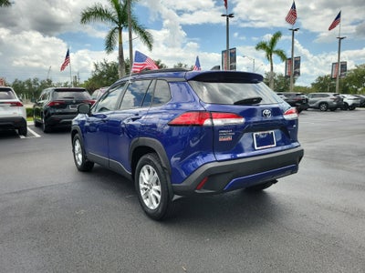 2025 Toyota Corolla Cross LE