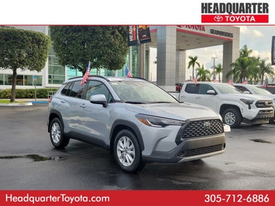 2024 Toyota Corolla Cross LE