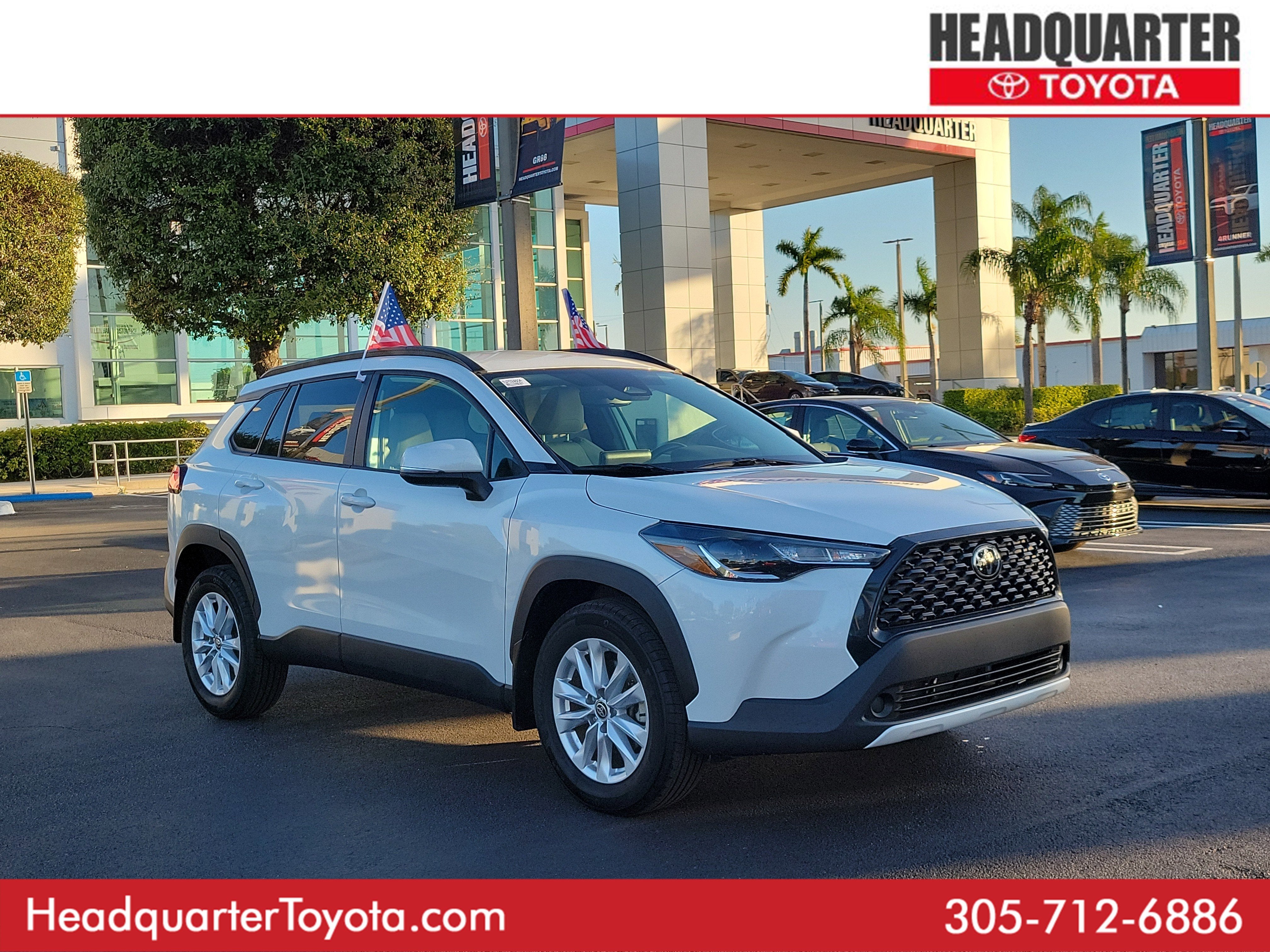 2024 Toyota Corolla Cross LE