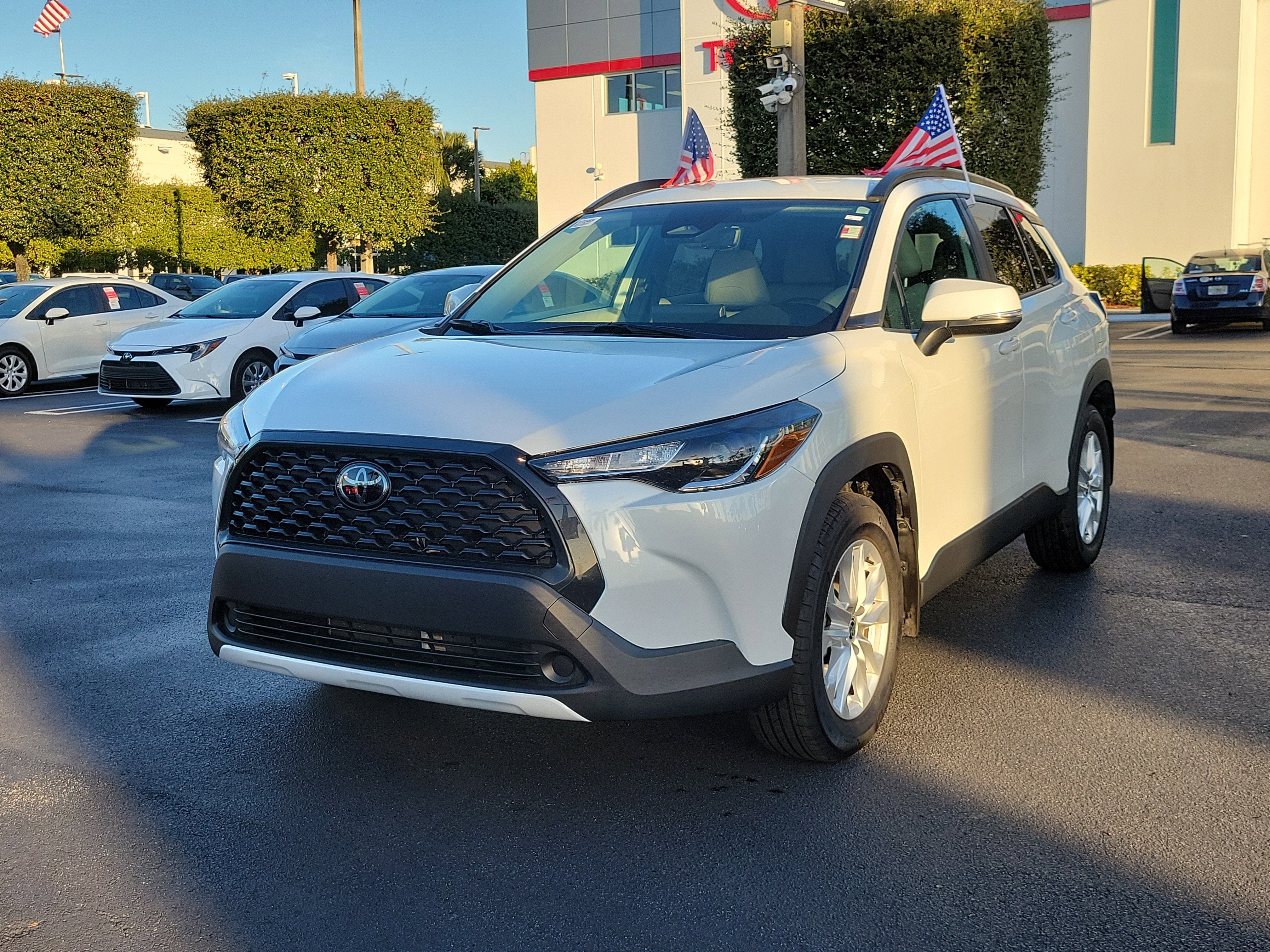 2024 Toyota Corolla Cross LE