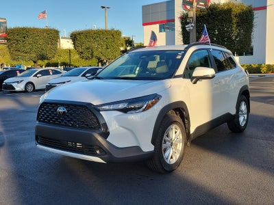 2024 Toyota Corolla Cross LE