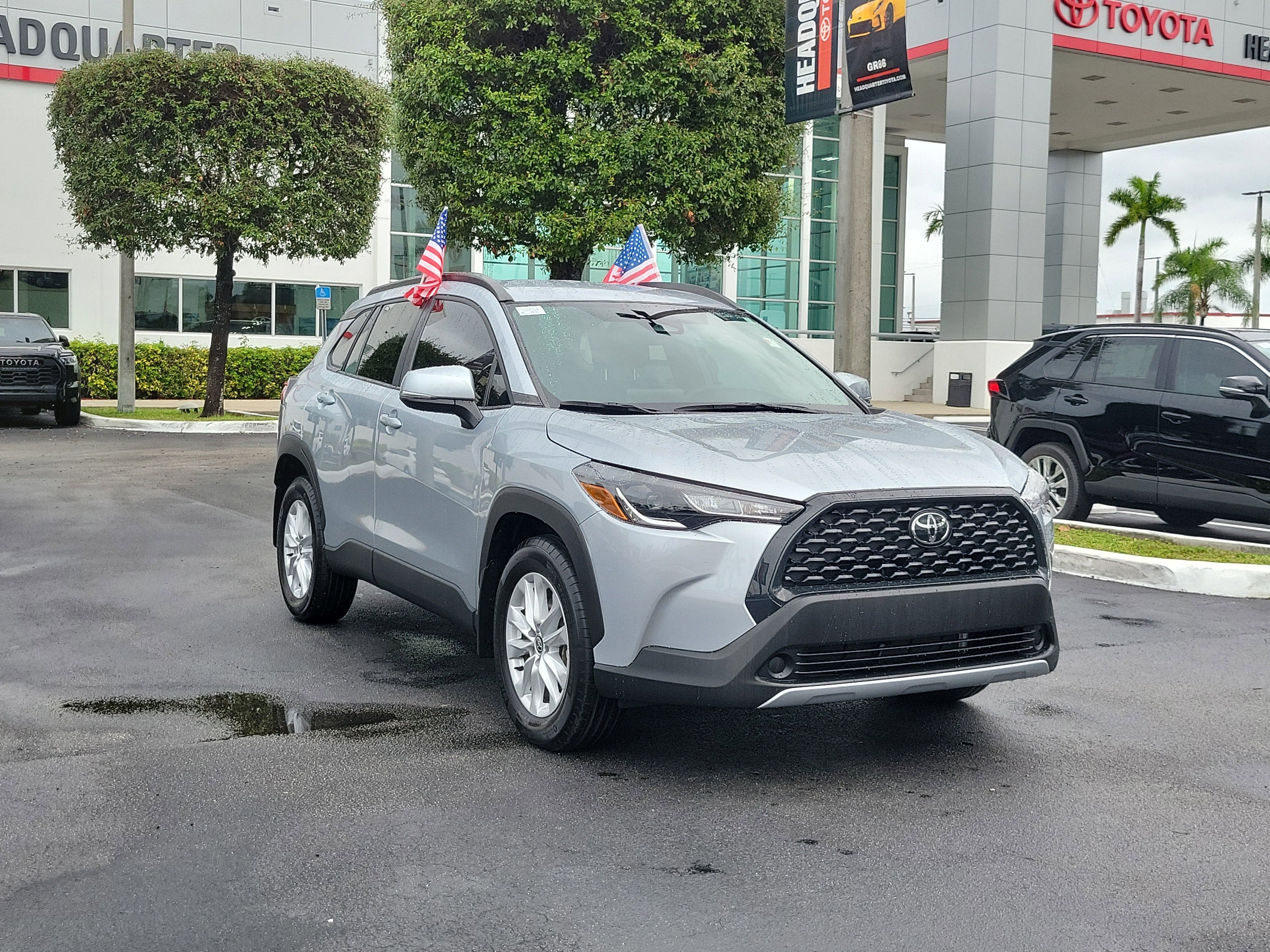 2024 Toyota Corolla Cross LE