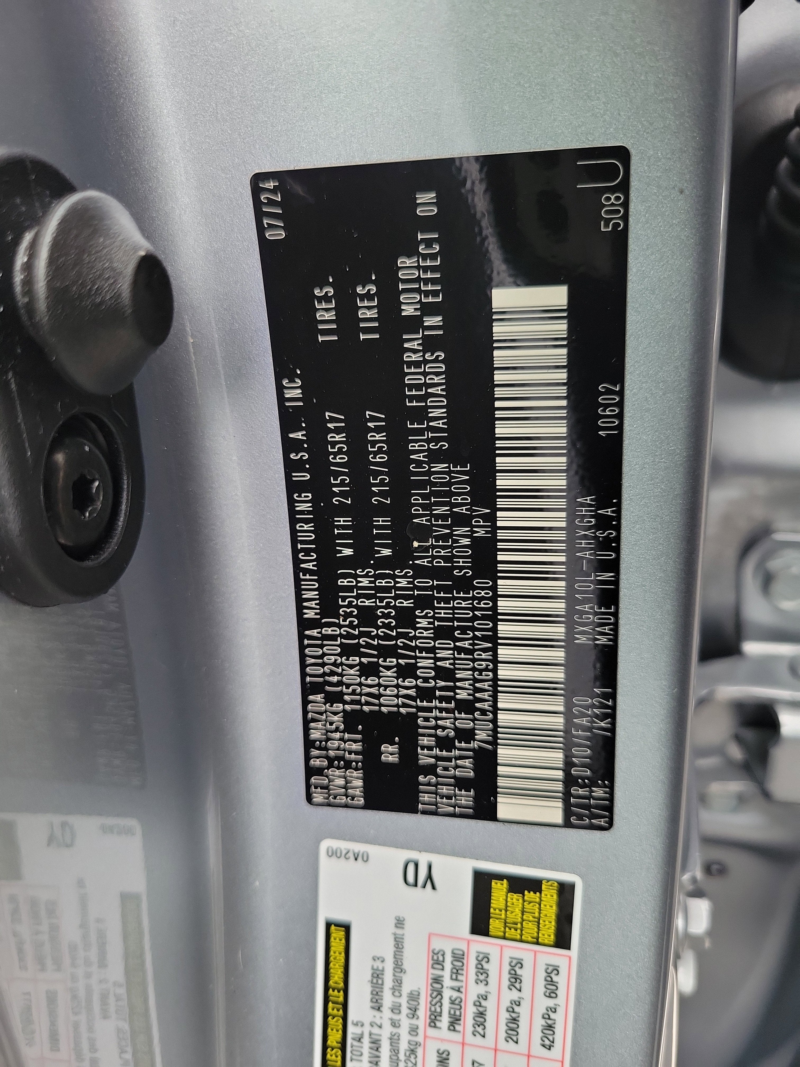 2024 Toyota Corolla Cross LE