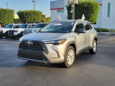 2026 Toyota Corolla Cross LE