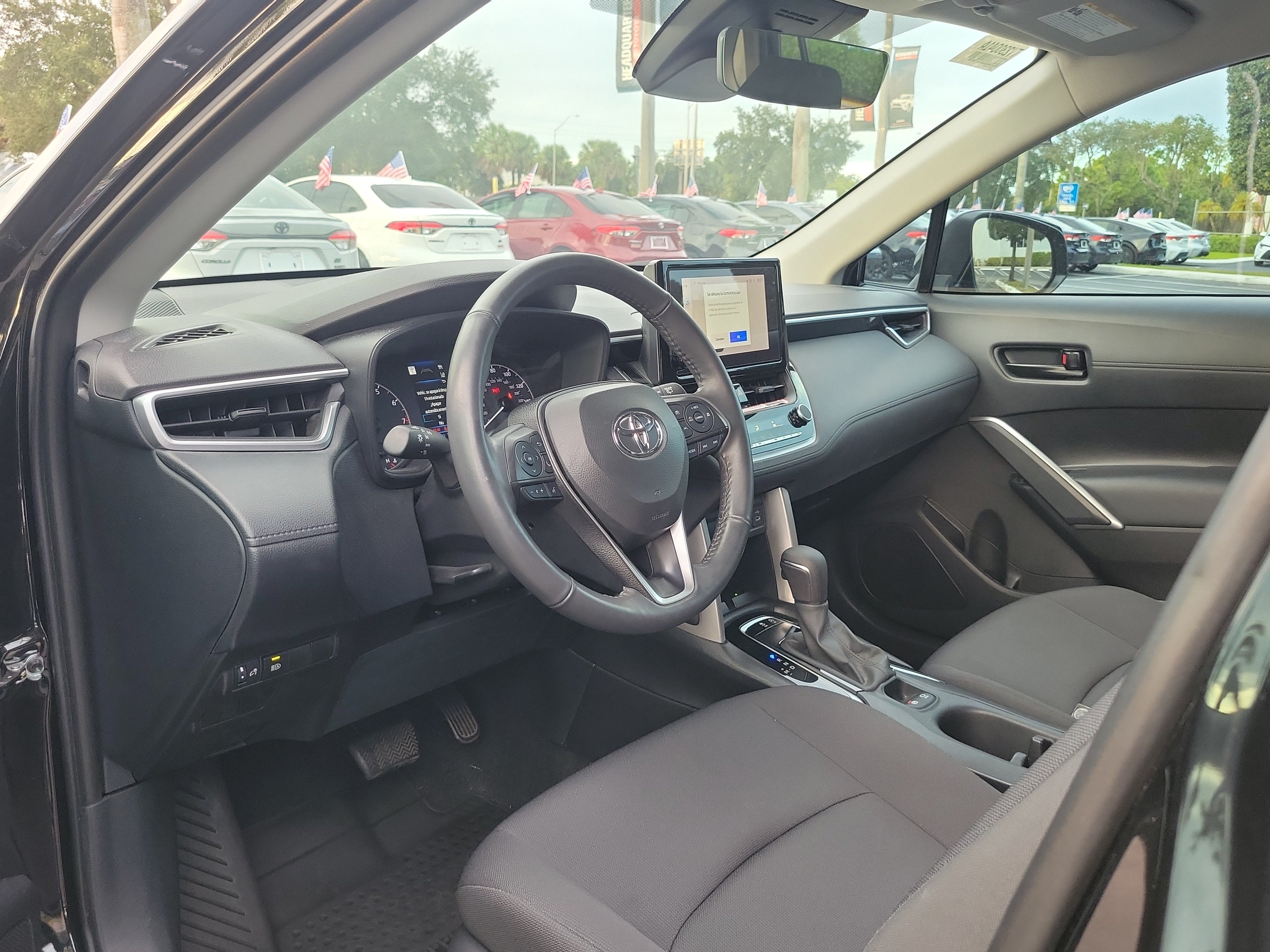 2024 Toyota Corolla Cross LE