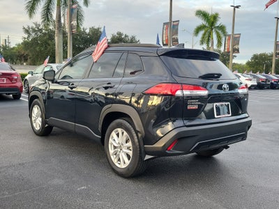 2024 Toyota Corolla Cross LE