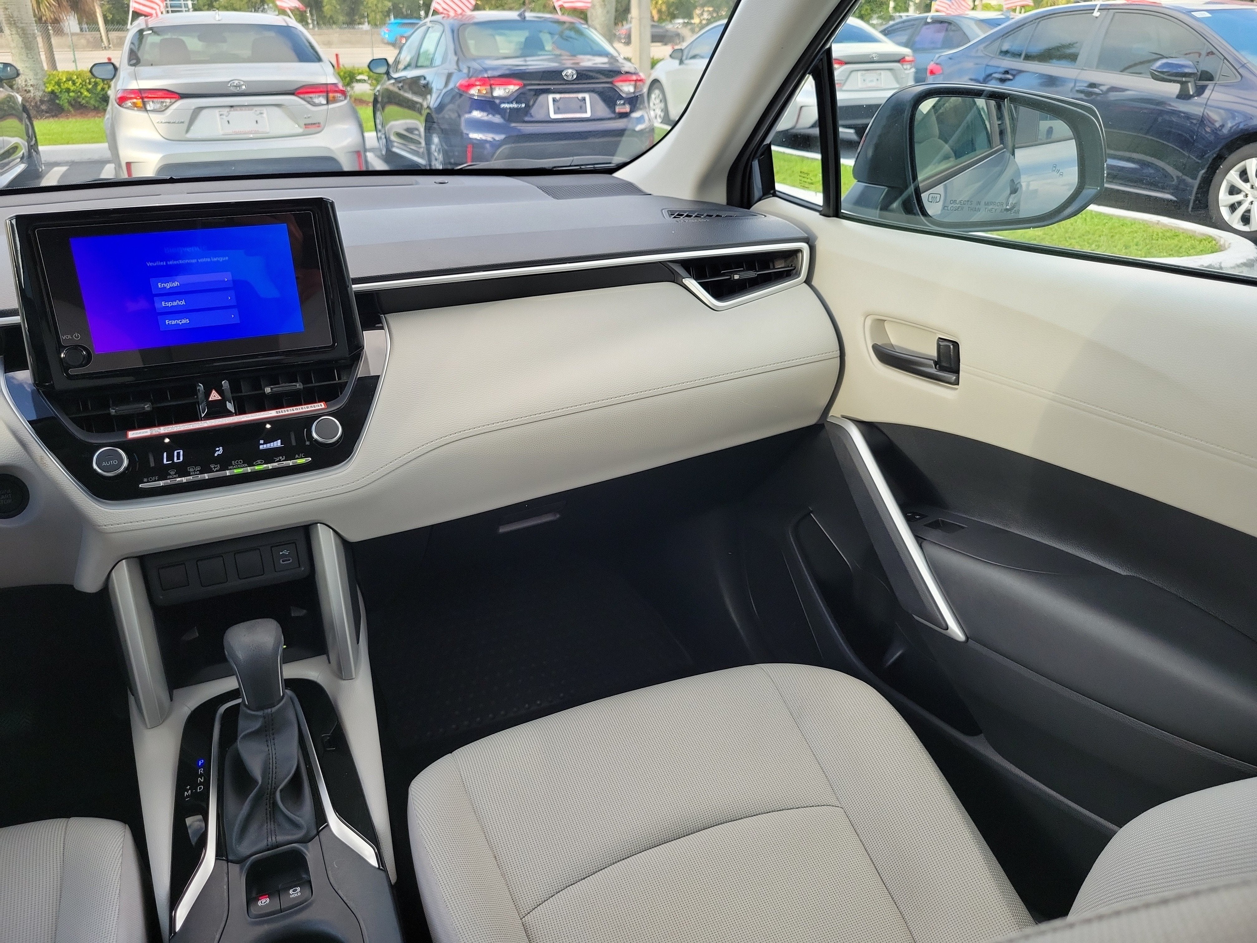 2025 Toyota Corolla Cross LE