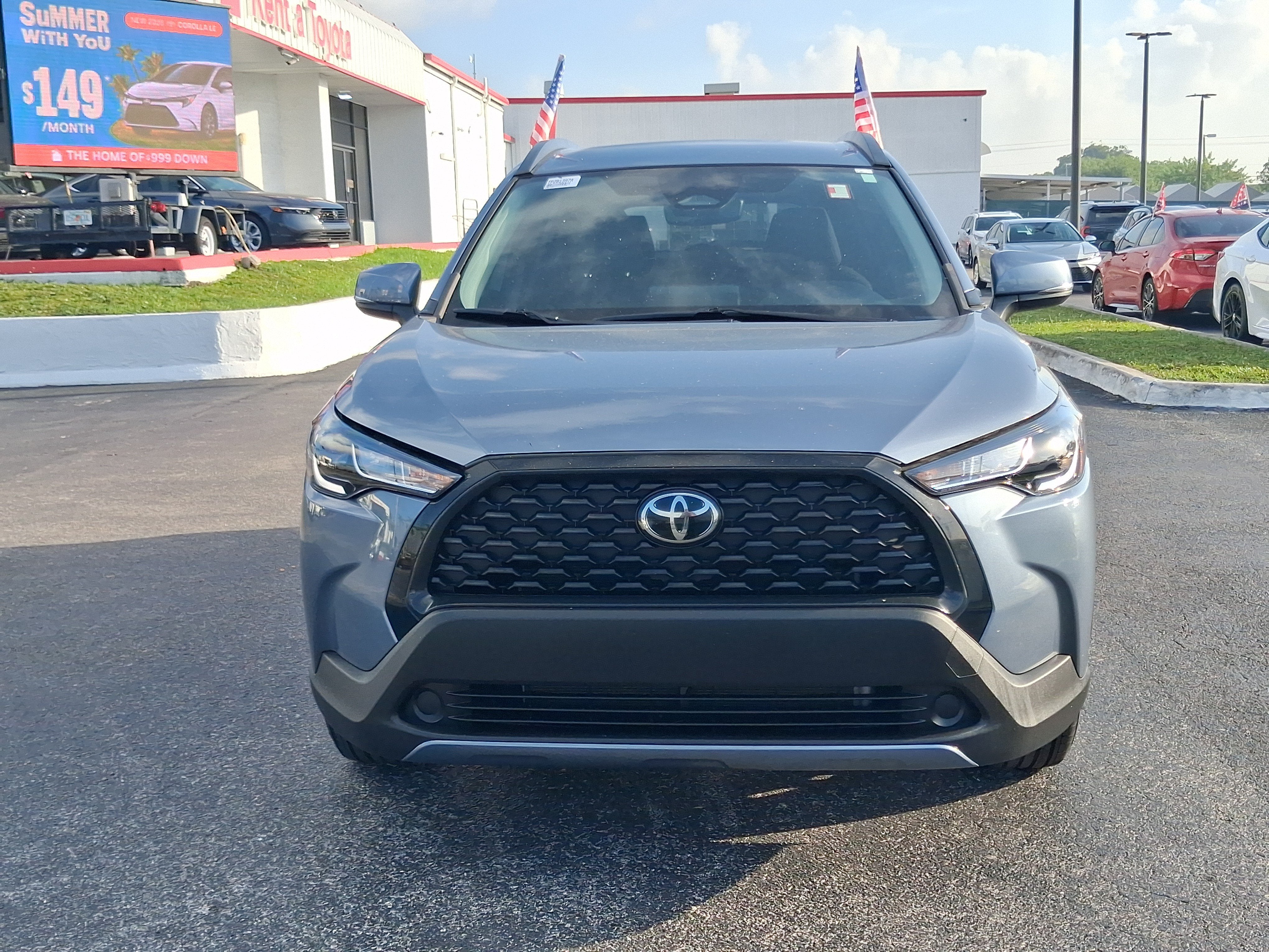 2024 Toyota Corolla Cross LE