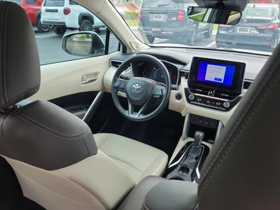 2023 Toyota Corolla Cross XLE
