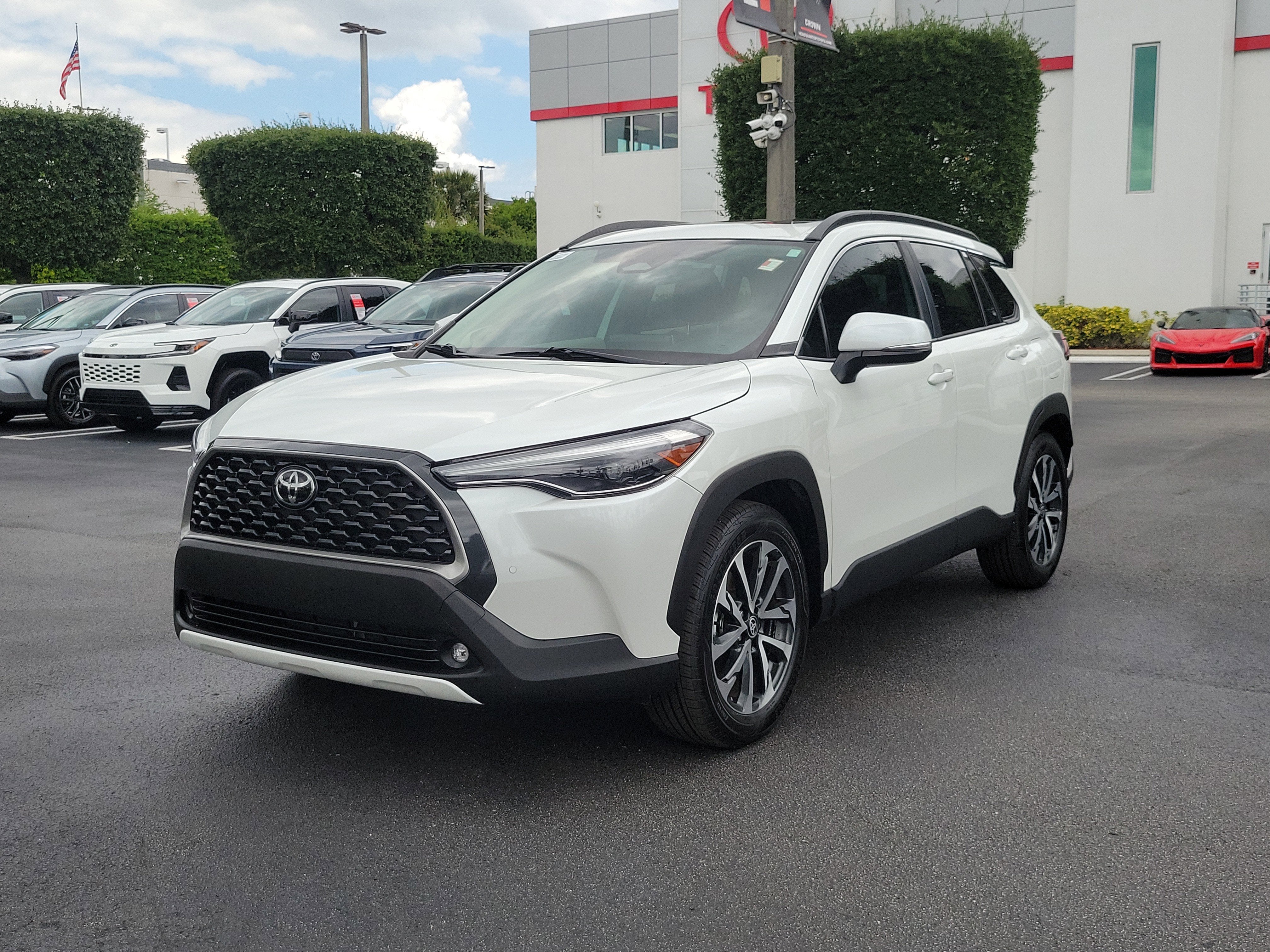 2023 Toyota Corolla Cross XLE