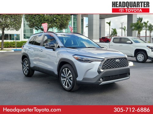 2025 Toyota Corolla Cross XLE