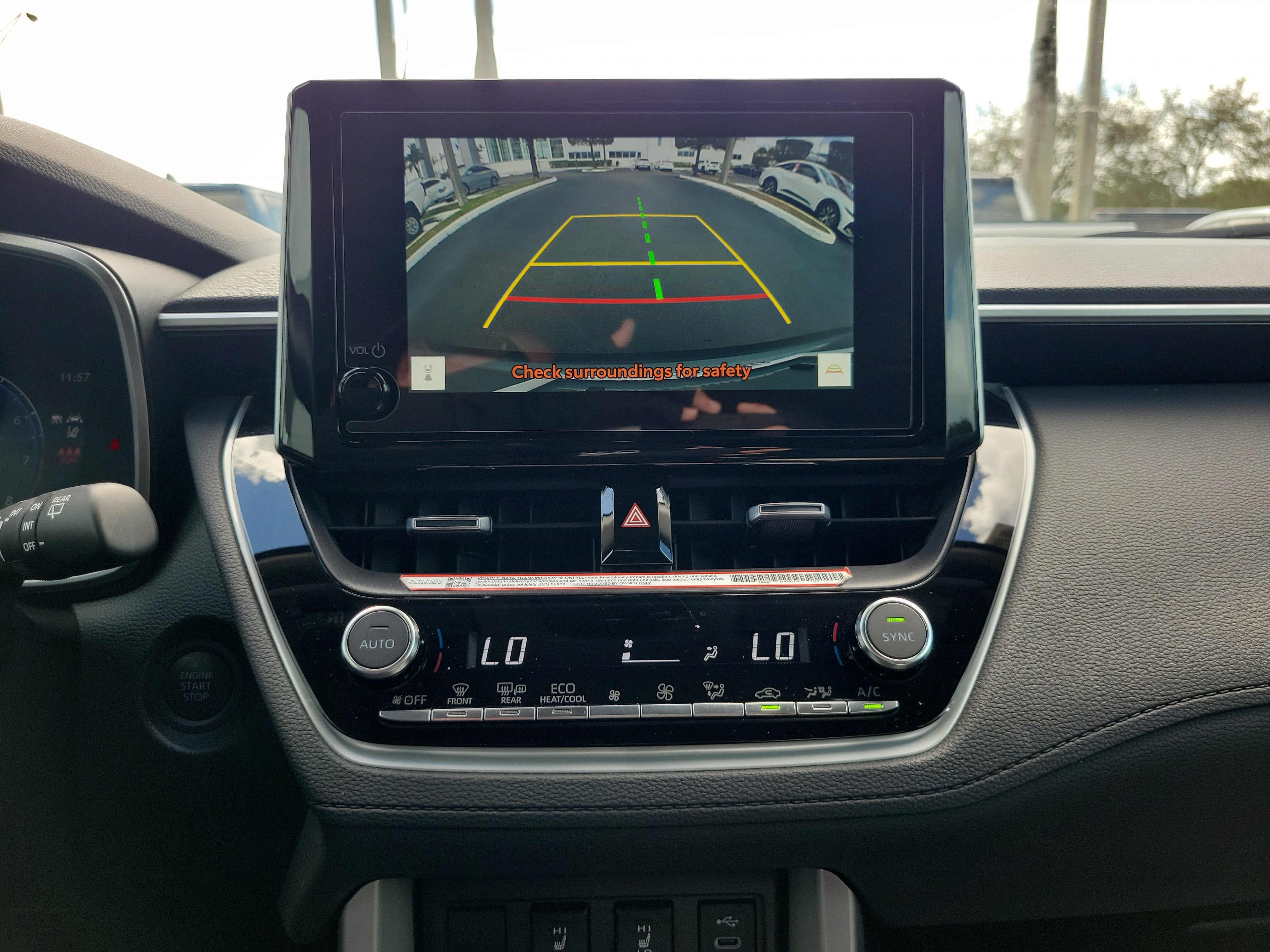 2025 Toyota Corolla Cross XLE