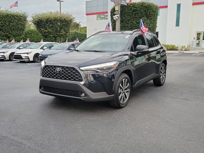 2025 Toyota Corolla Cross XLE