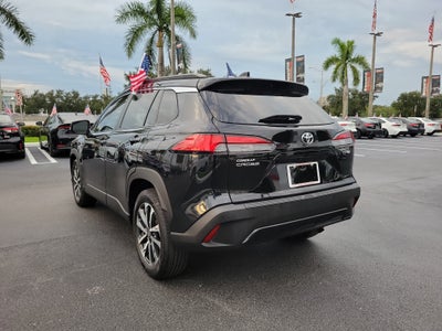 2025 Toyota Corolla Cross XLE