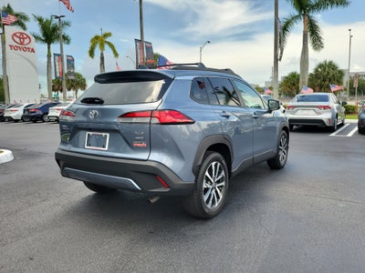 2025 Toyota Corolla Cross XLE