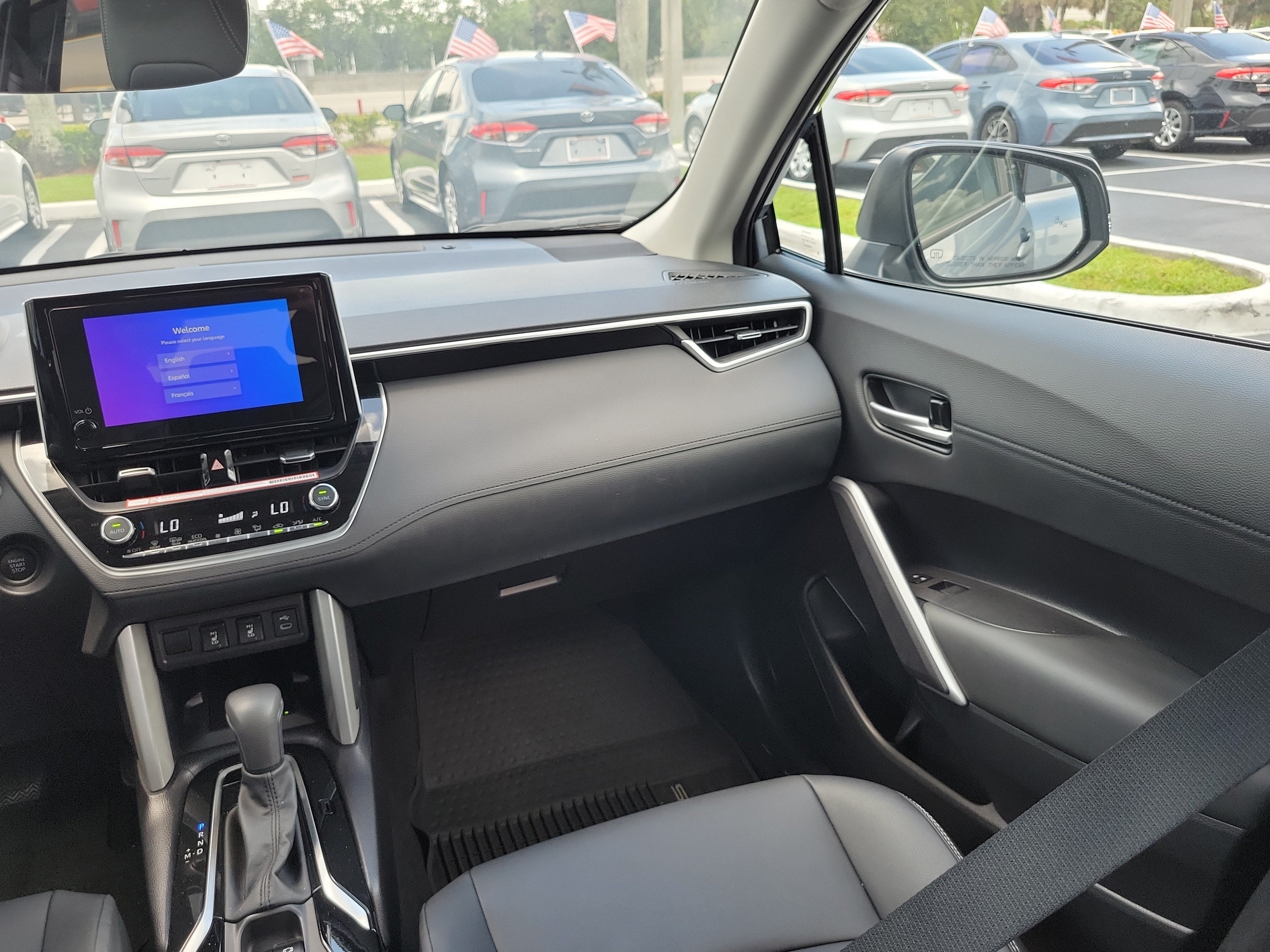 2025 Toyota Corolla Cross XLE