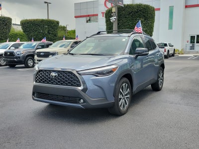 2025 Toyota Corolla Cross XLE