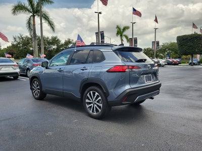 2025 Toyota Corolla Cross XLE
