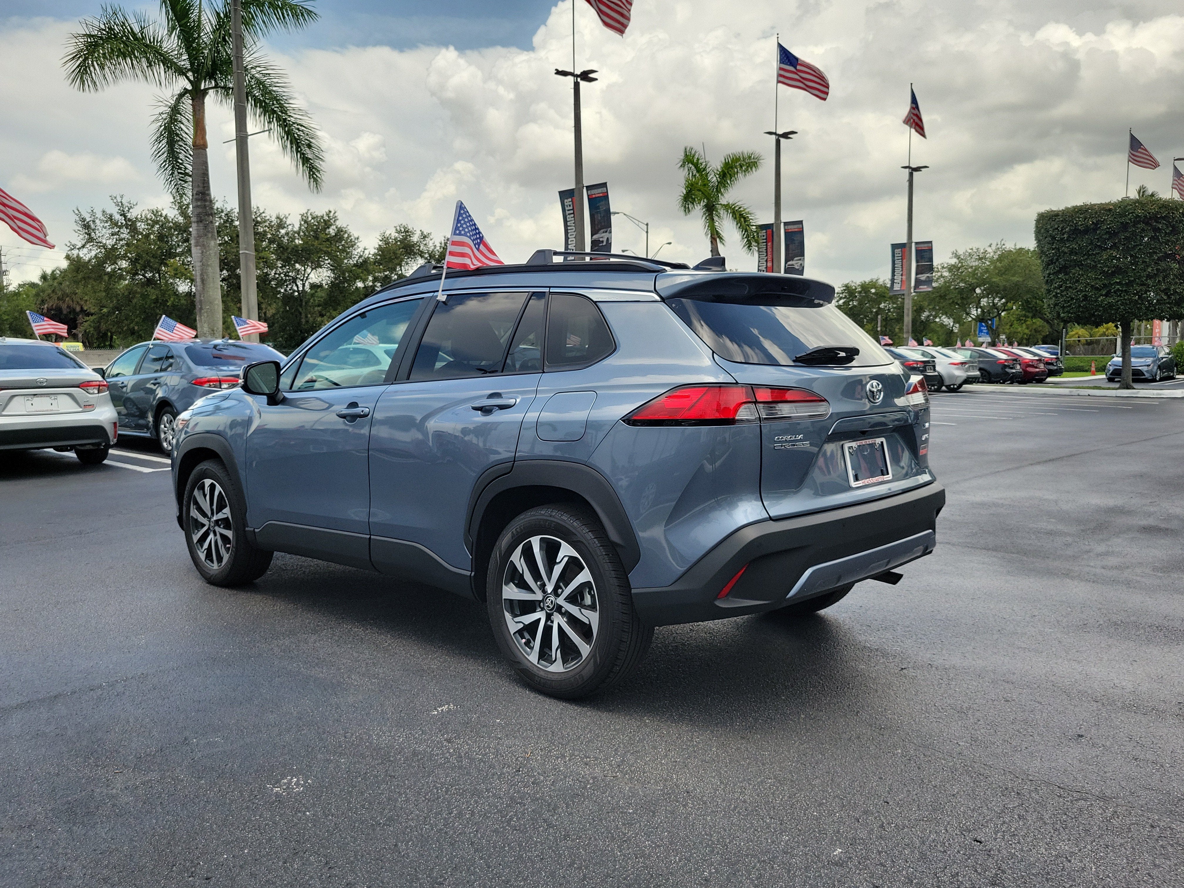 2025 Toyota Corolla Cross XLE