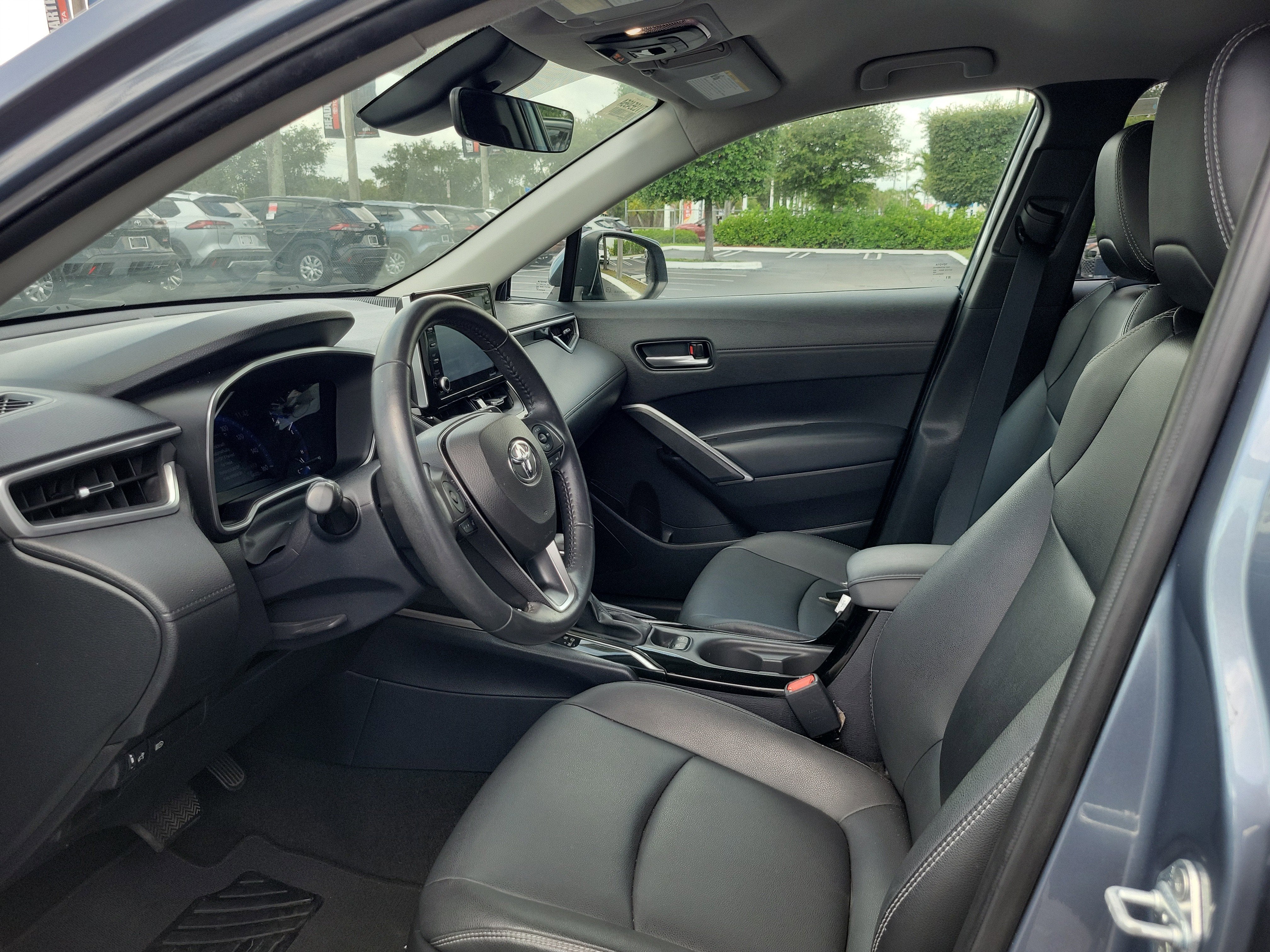 2022 Toyota Corolla Cross XLE