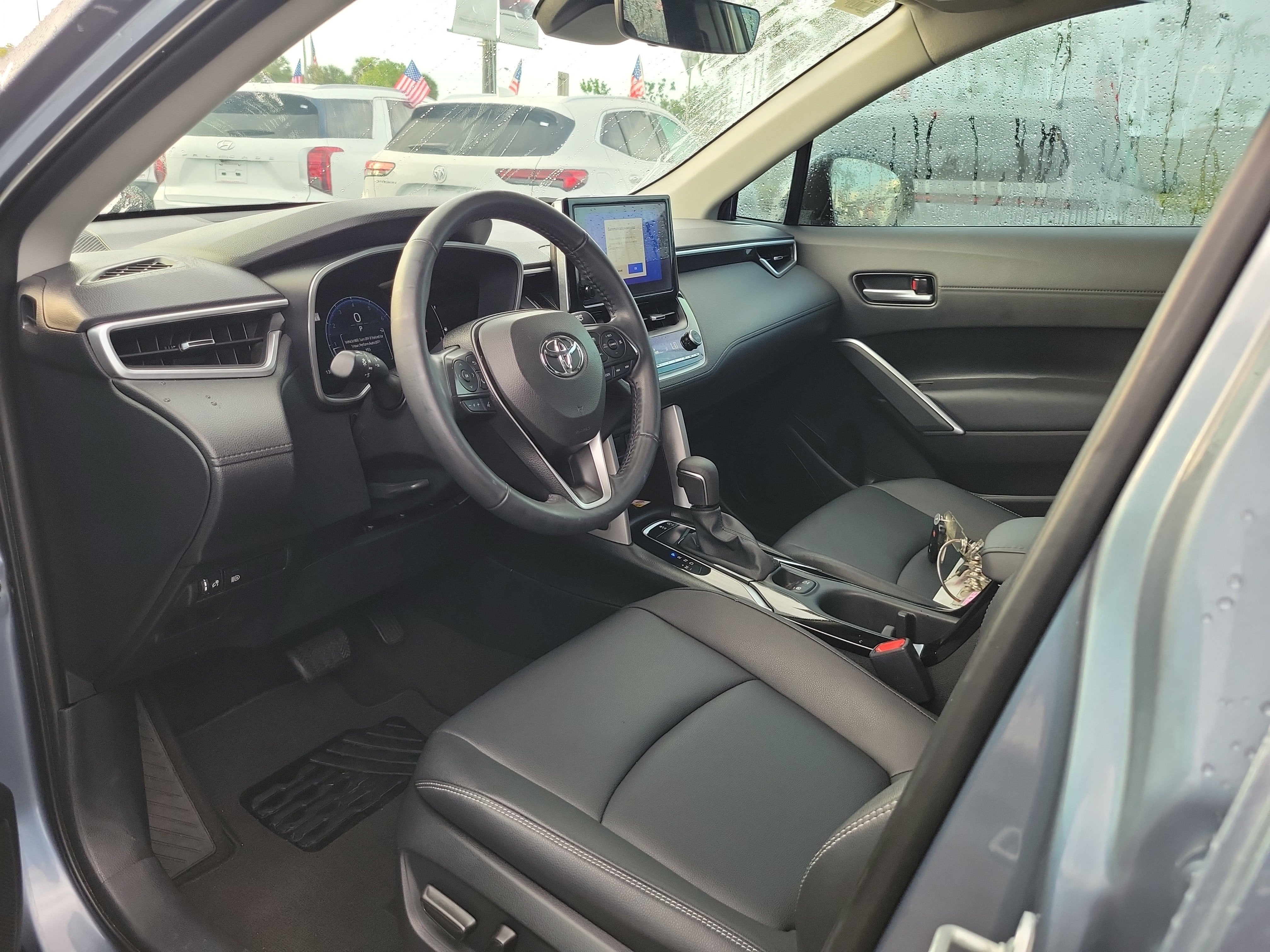 2023 Toyota Corolla Cross XLE