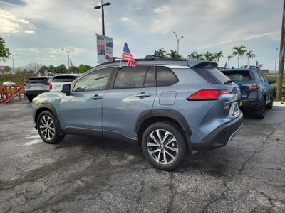 2023 Toyota Corolla Cross XLE