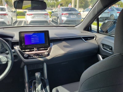 2024 Toyota Corolla Cross Hybrid SE