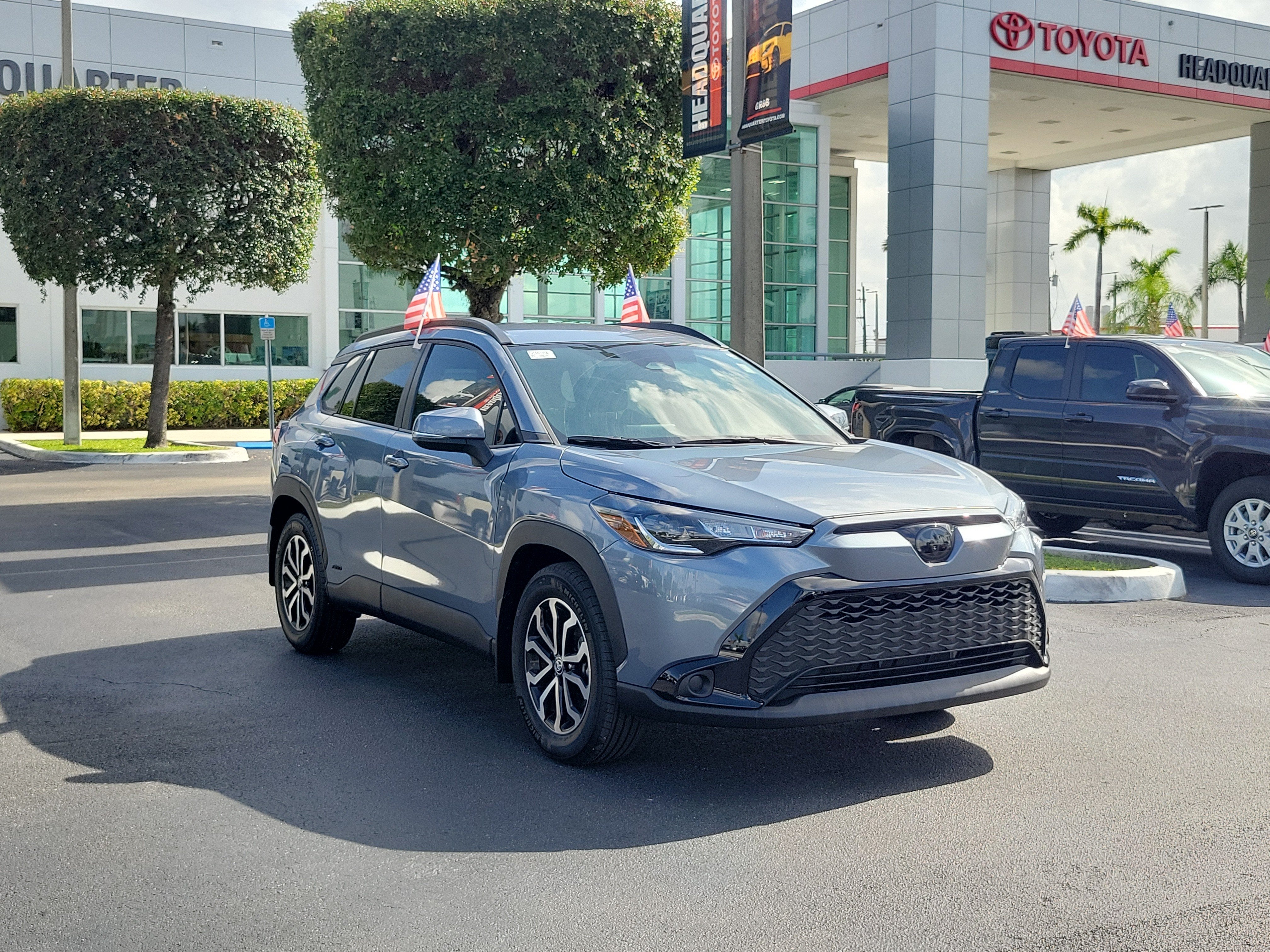 2024 Toyota Corolla Cross Hybrid SE