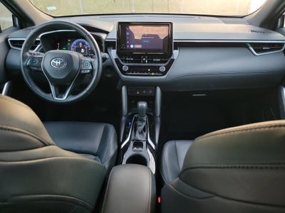 2024 Toyota Corolla Cross Hybrid SE