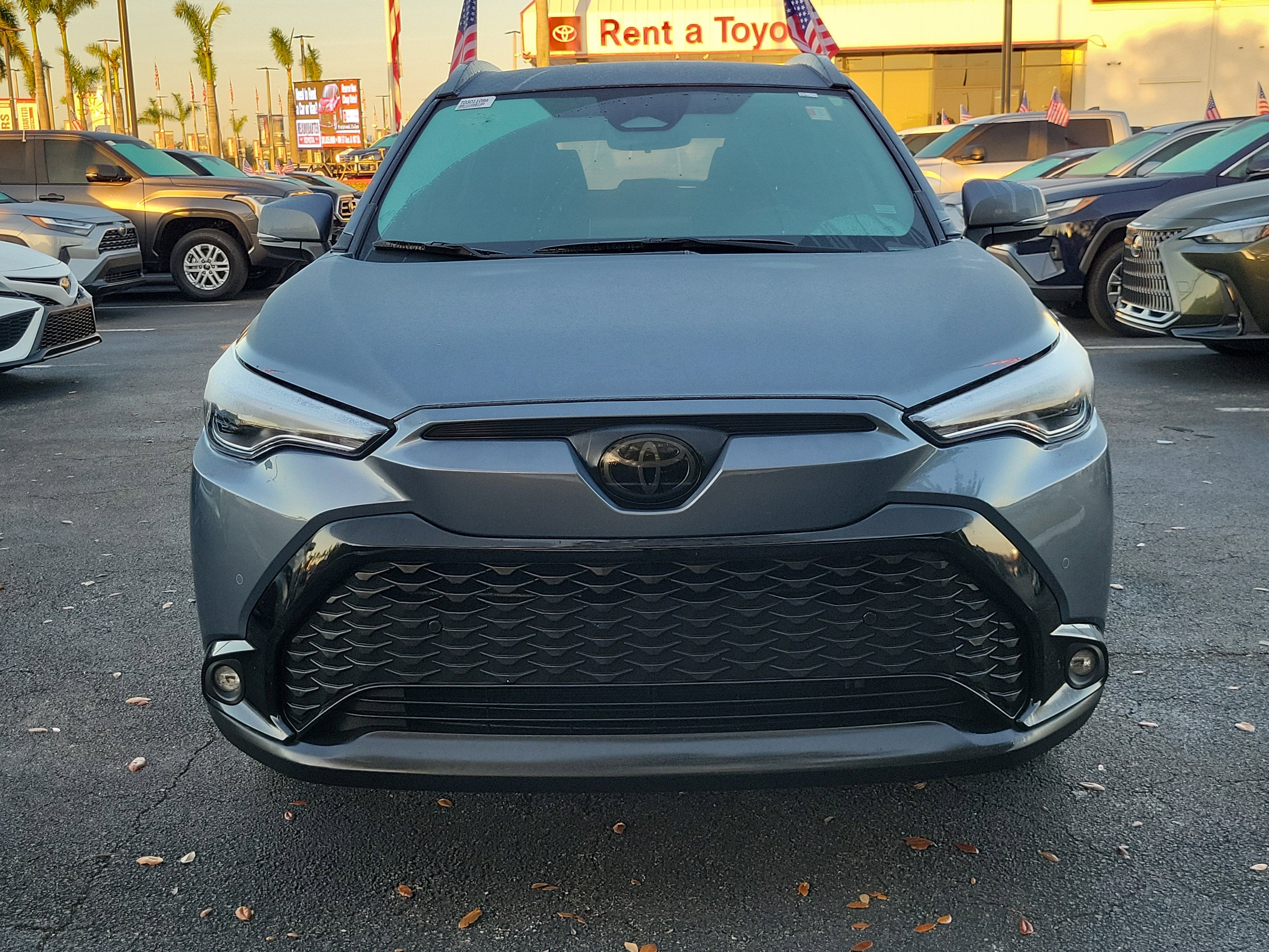 2024 Toyota Corolla Cross Hybrid SE