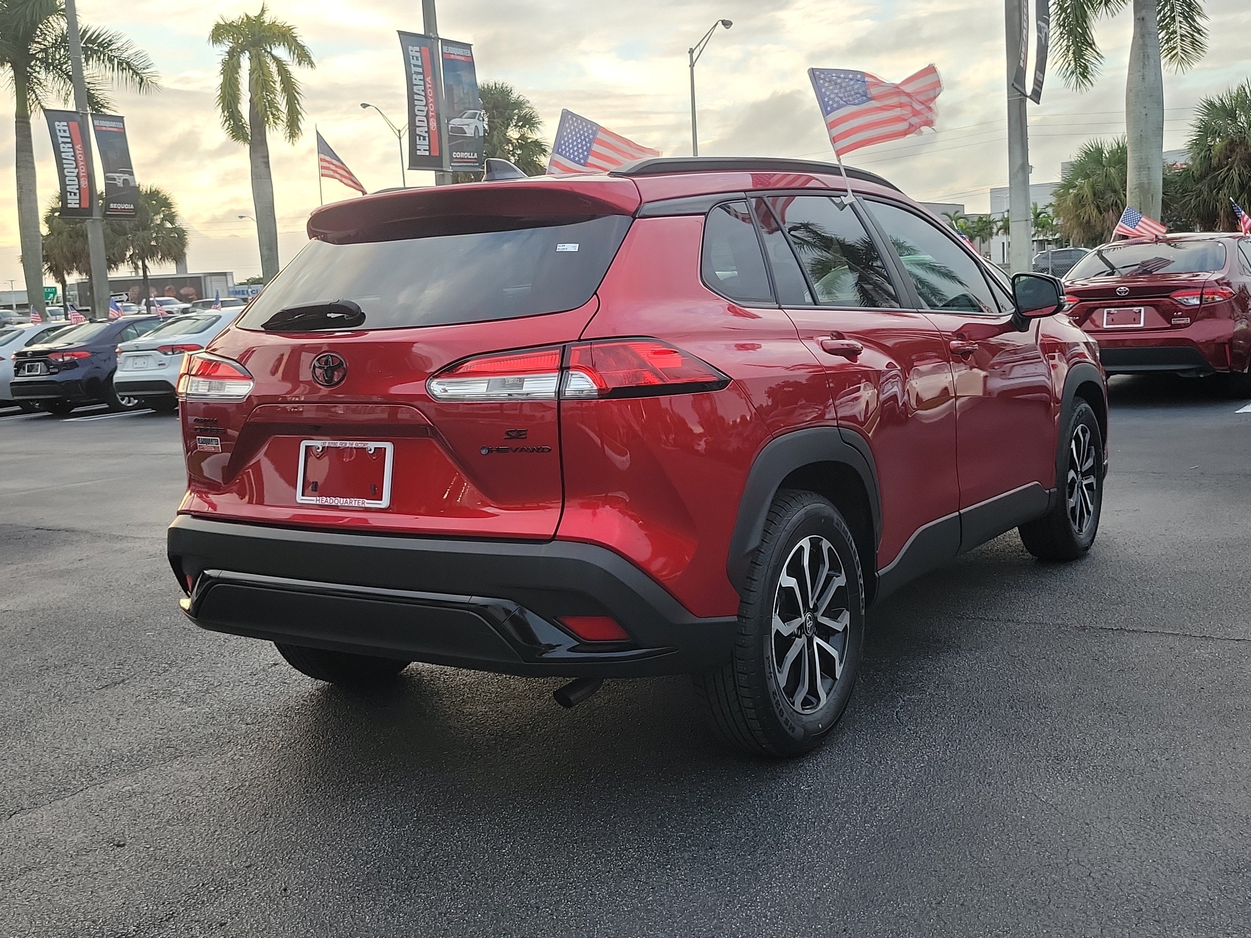2025 Toyota Corolla Cross Hybrid SE