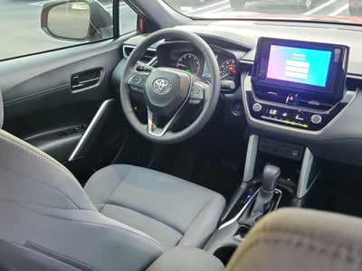2025 Toyota Corolla Cross Hybrid SE