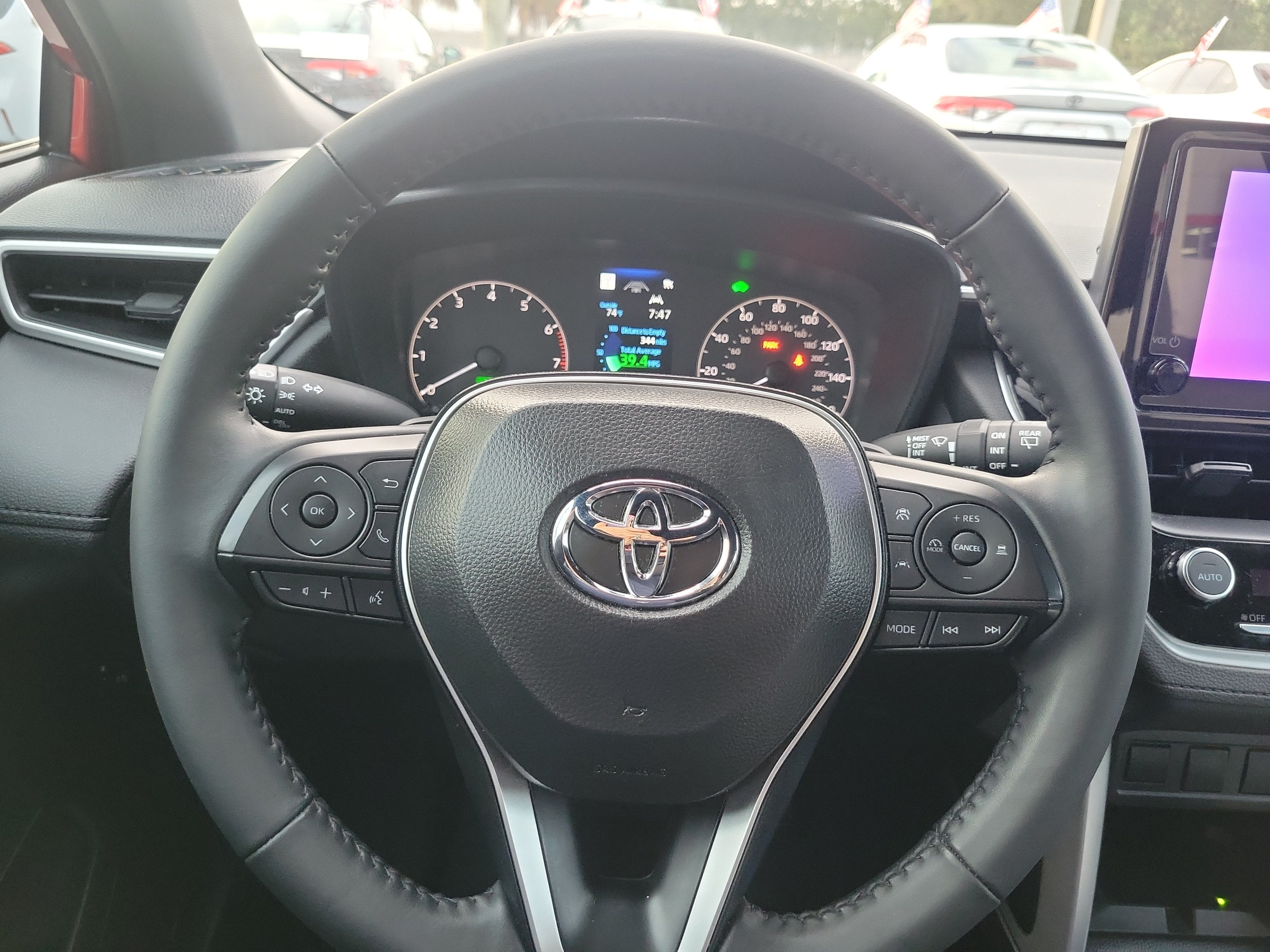 2025 Toyota Corolla Cross Hybrid SE
