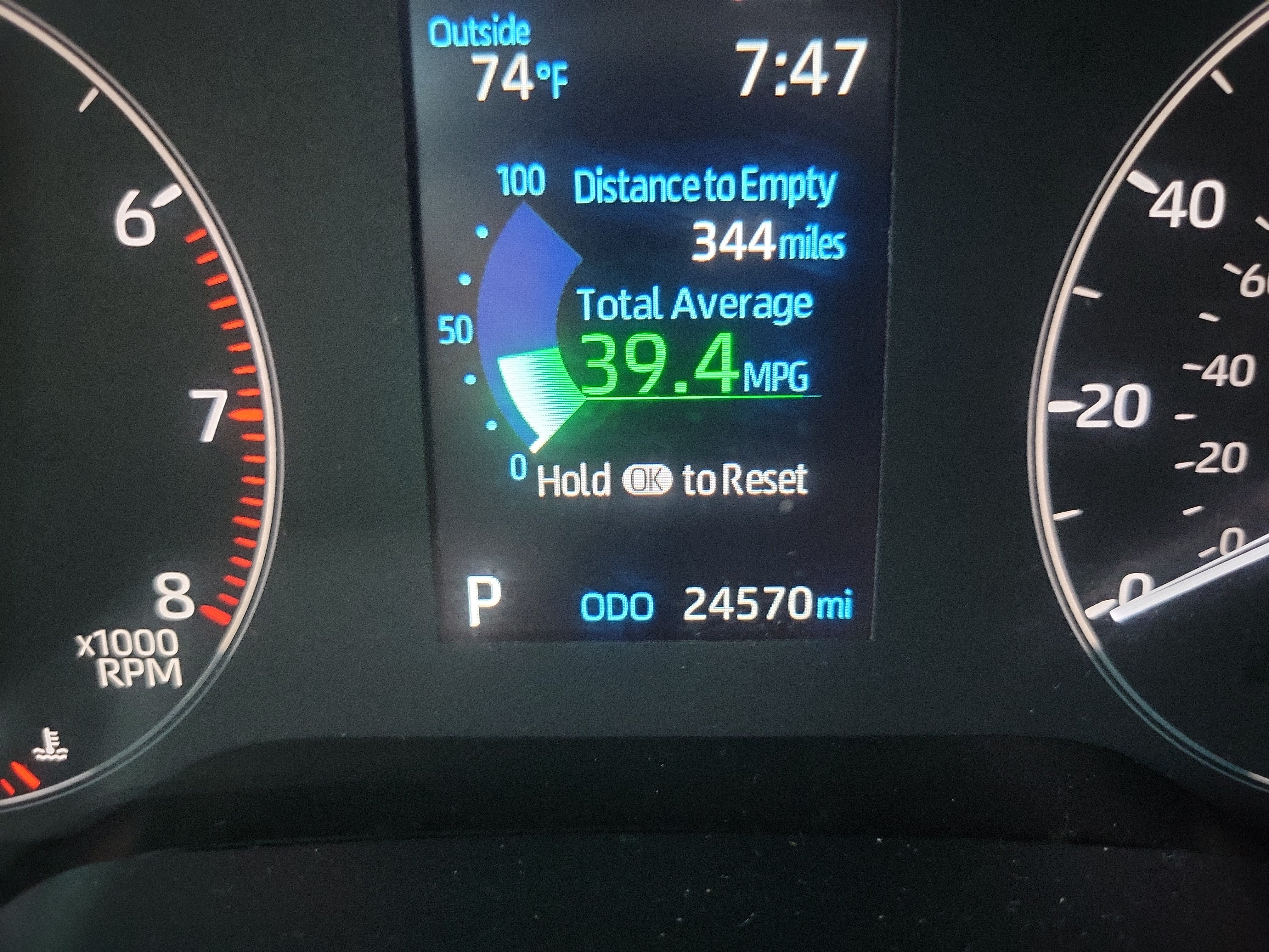 2025 Toyota Corolla Cross Hybrid SE