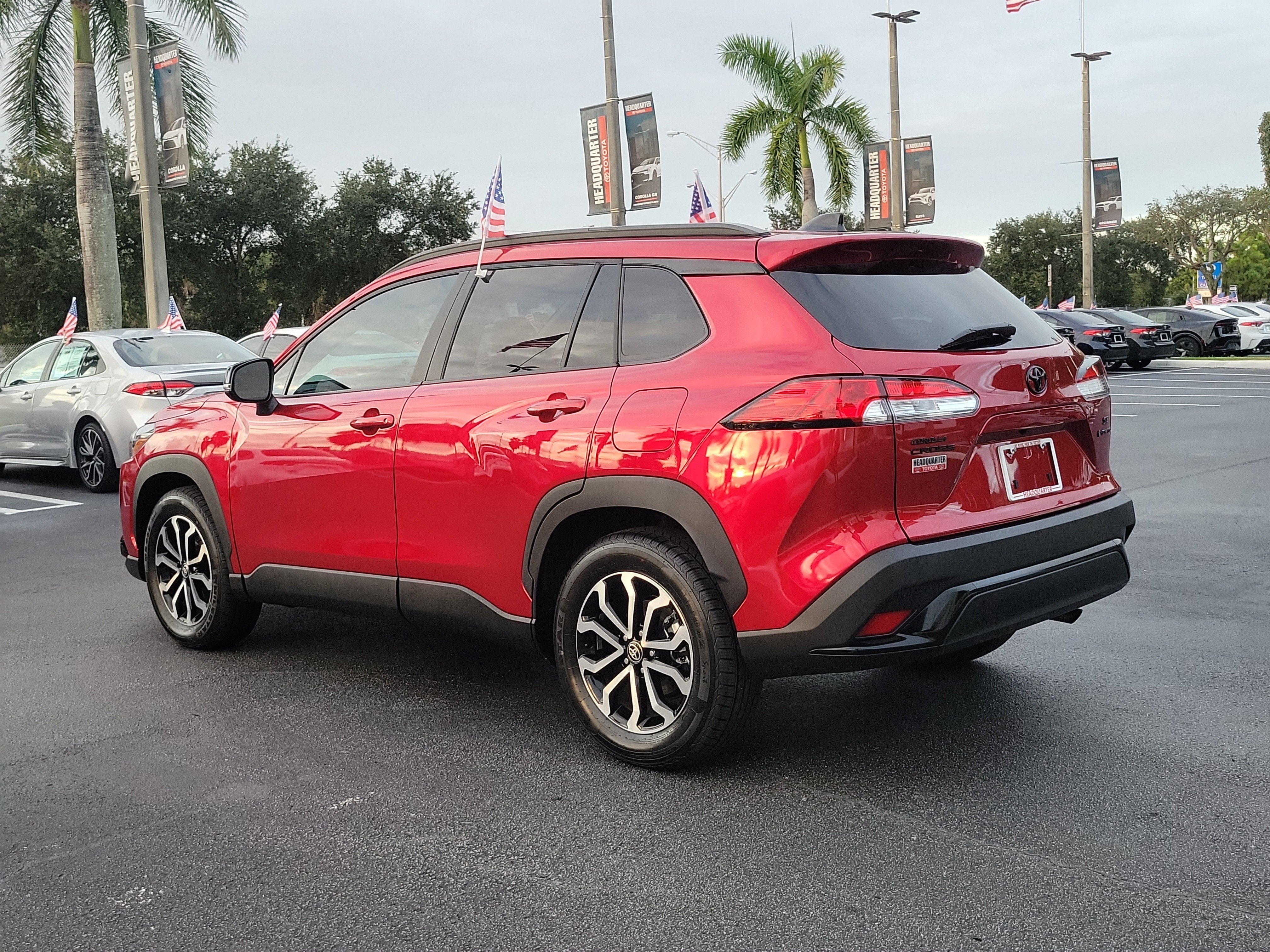 2025 Toyota Corolla Cross Hybrid SE