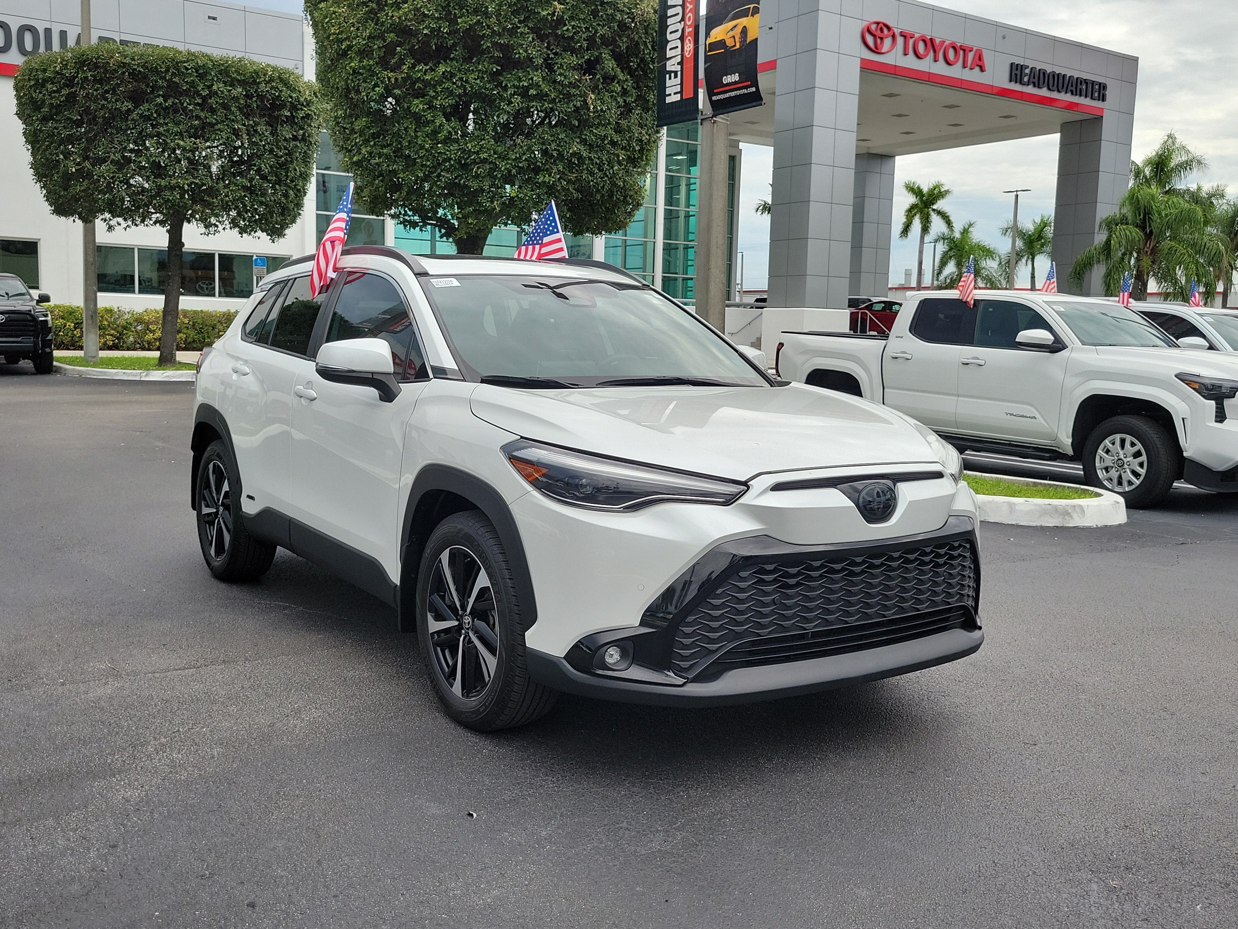 2024 Toyota Corolla Cross Hybrid XSE