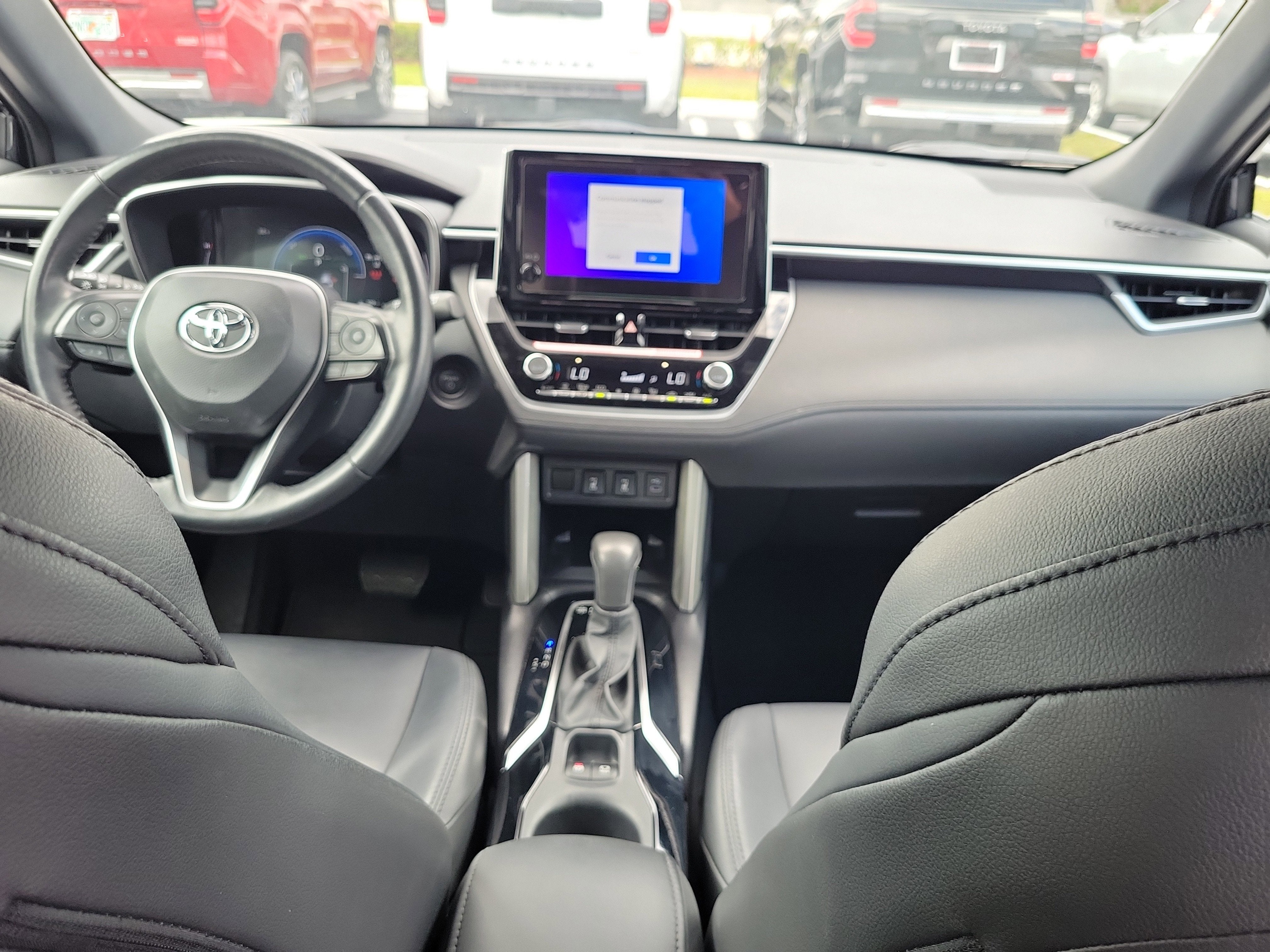 2024 Toyota Corolla Cross Hybrid SE