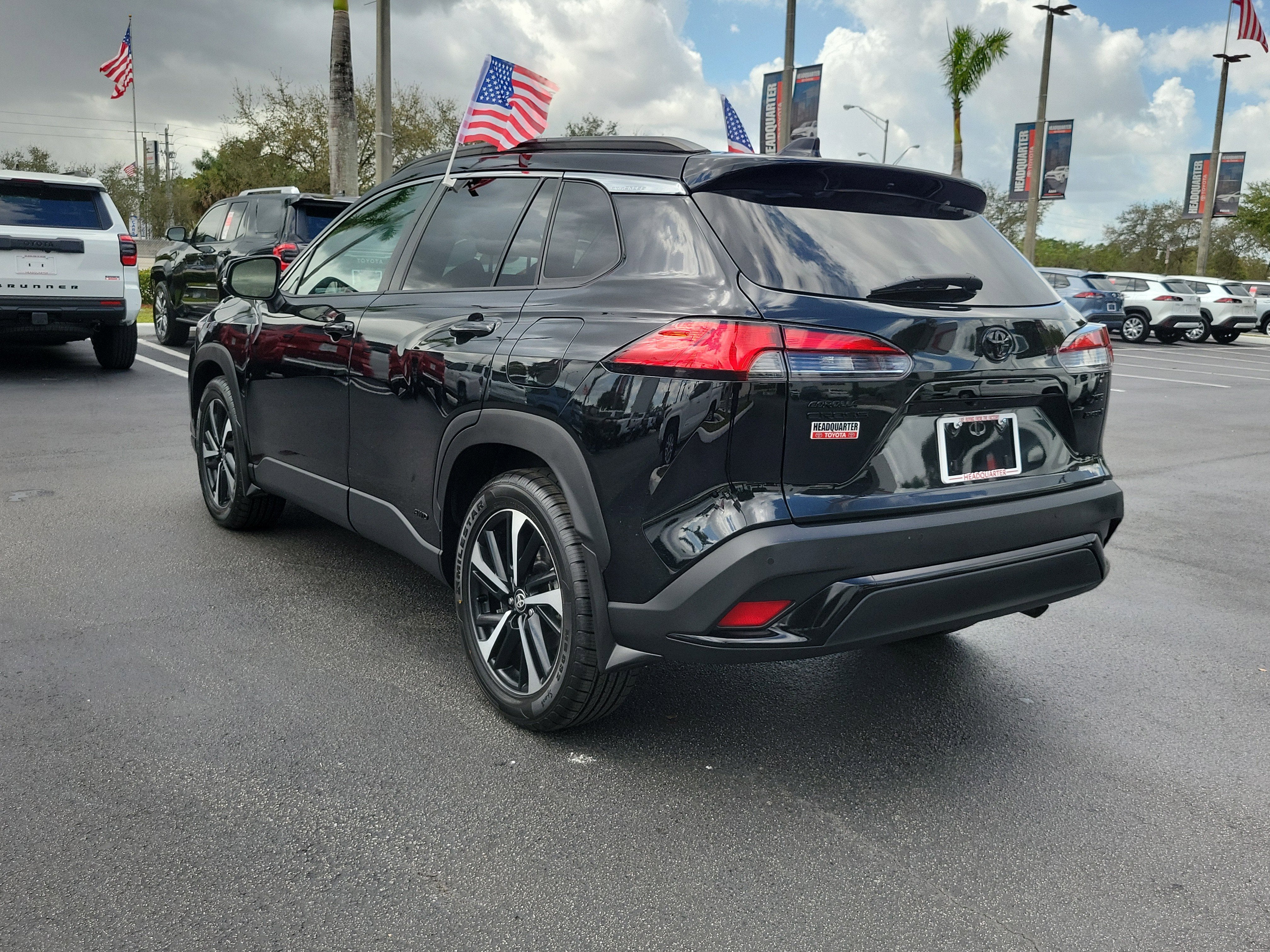 2024 Toyota Corolla Cross Hybrid SE