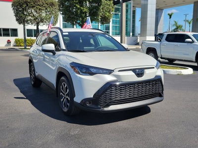 2024 Toyota Corolla Cross Hybrid SE
