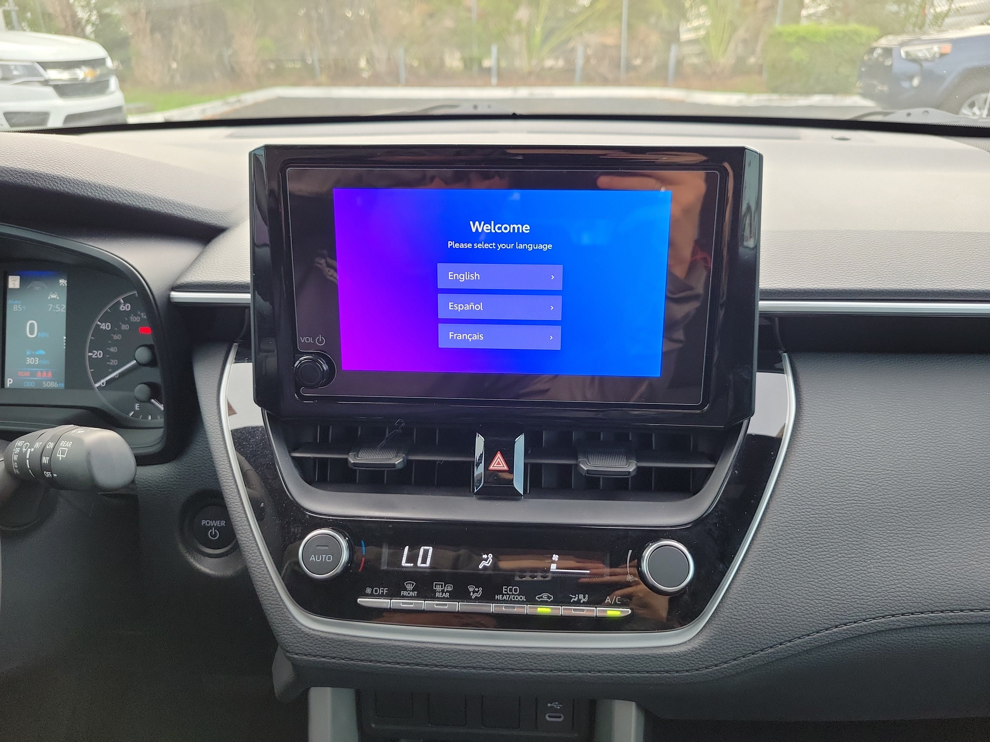 2024 Toyota Corolla Cross Hybrid SE
