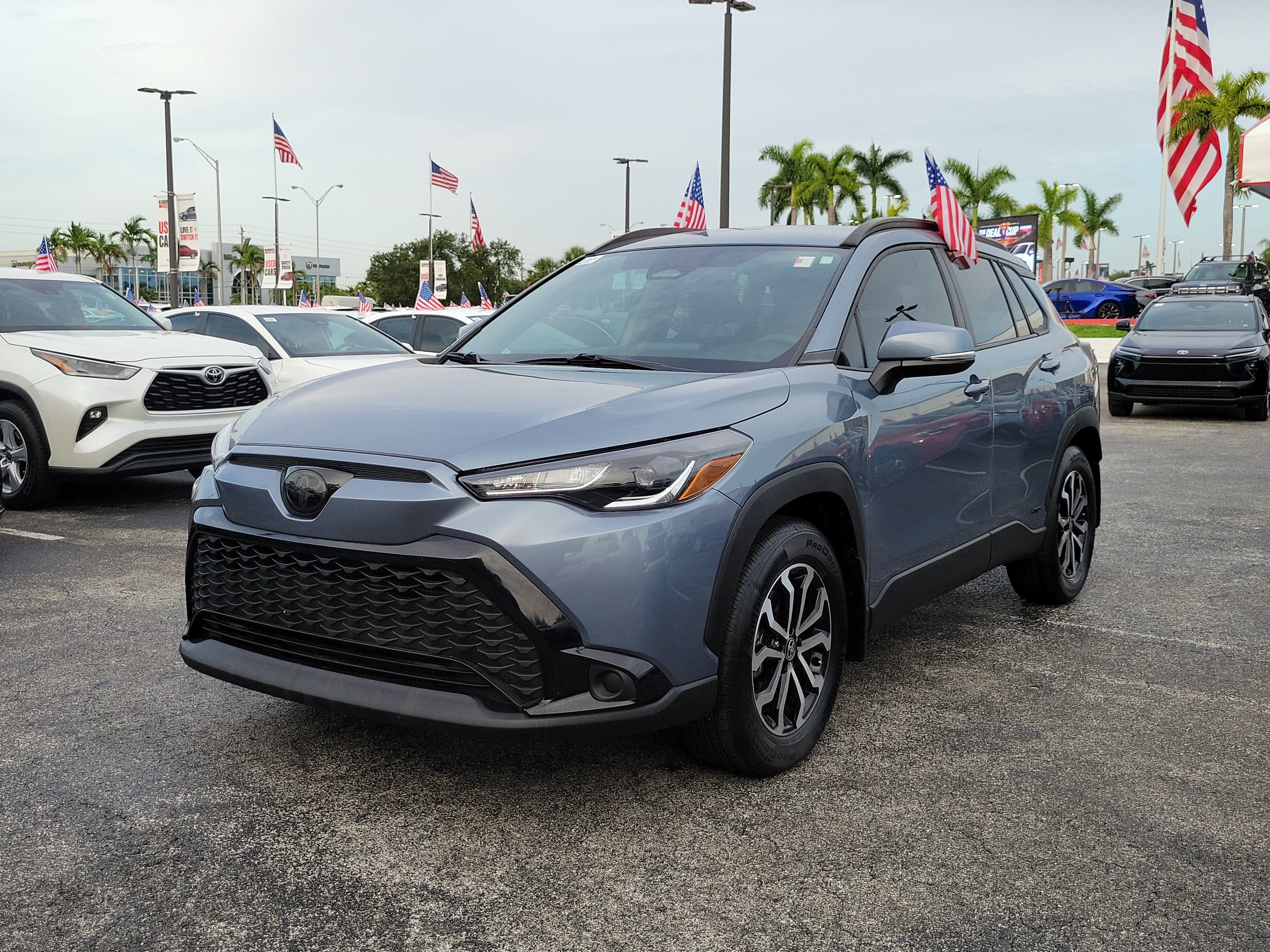 2024 Toyota Corolla Cross Hybrid SE